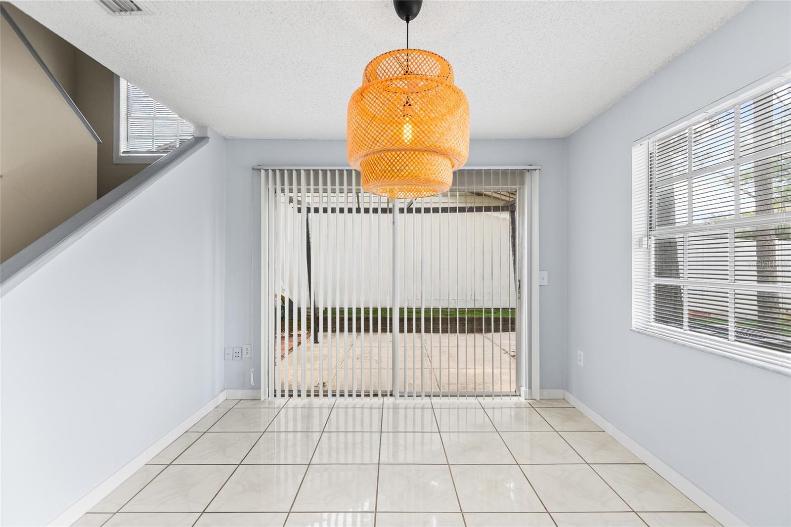 7608 WILLOW PARK DR, TEMPLE TERRACE, FL, 33637