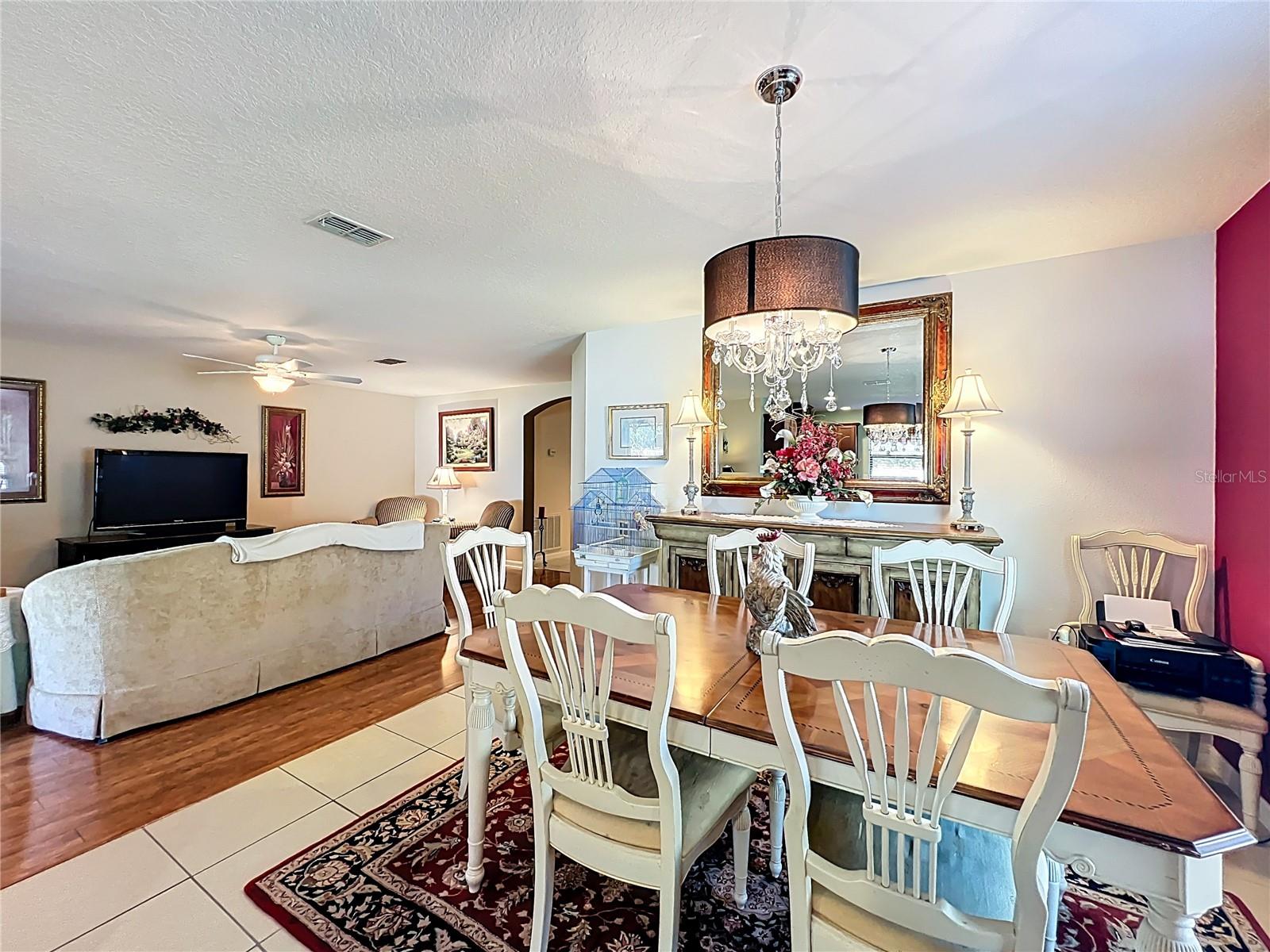 817 LAUREL VIEW WAY, GROVELAND, FL, 34736