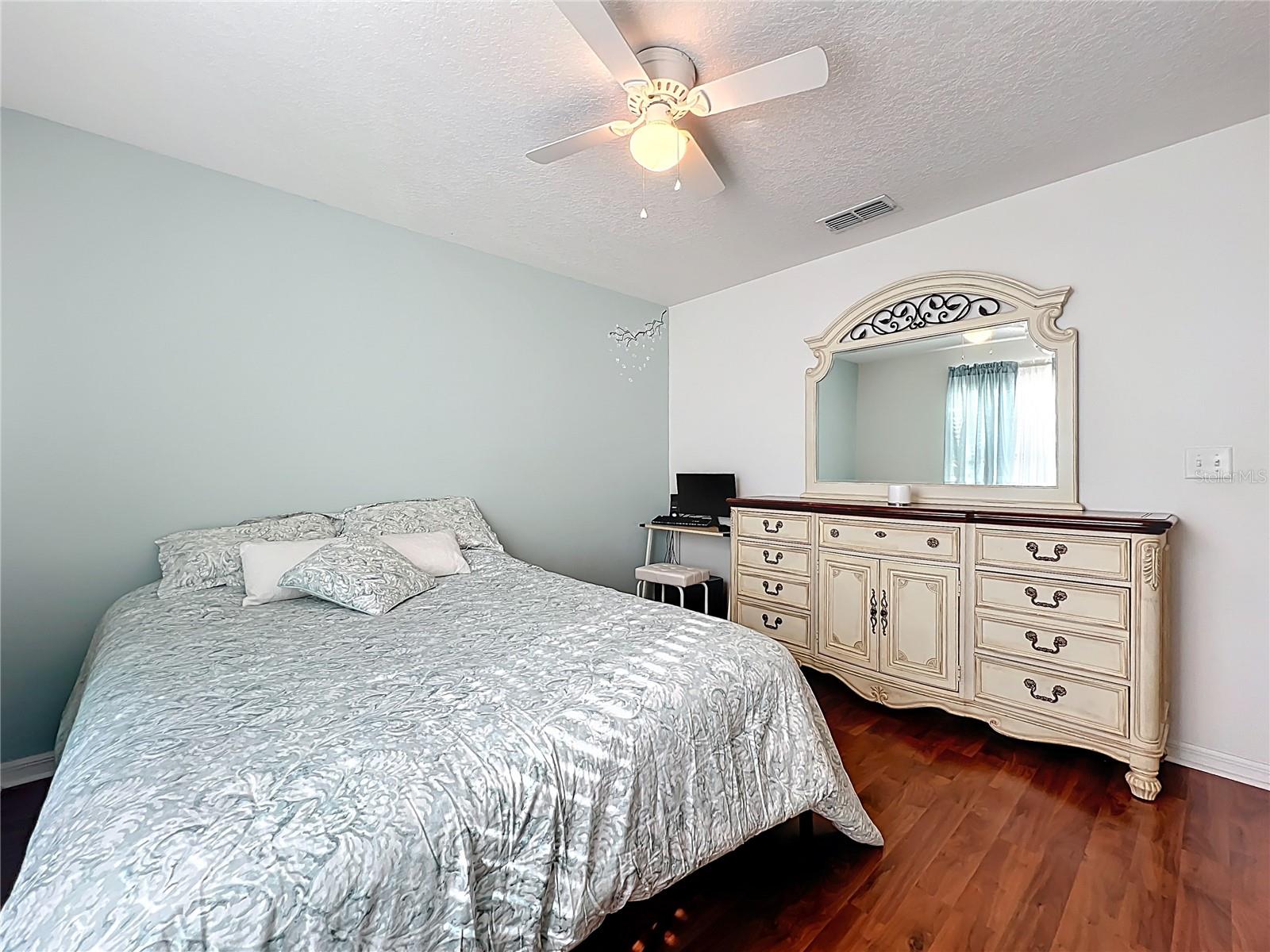 817 LAUREL VIEW WAY, GROVELAND, FL, 34736