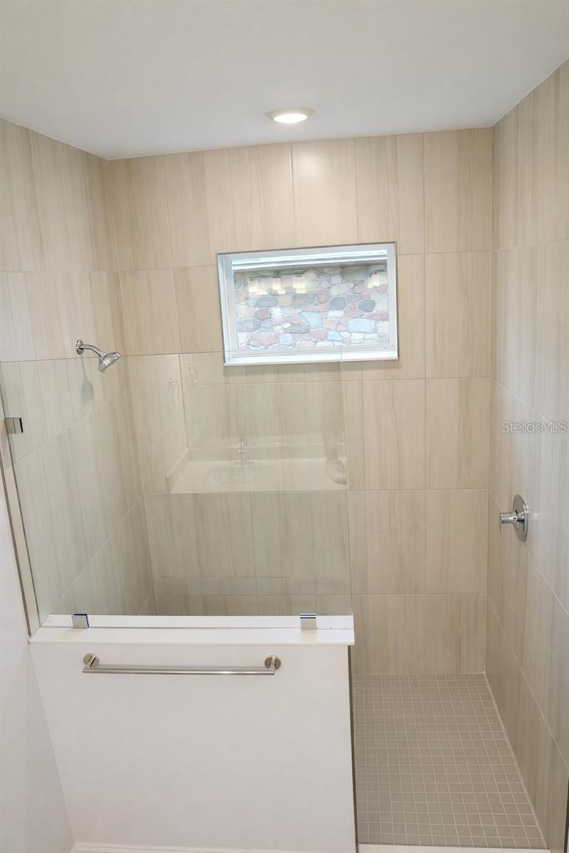 15 BUD SHIRE LN, PALM COAST, FL, 32137