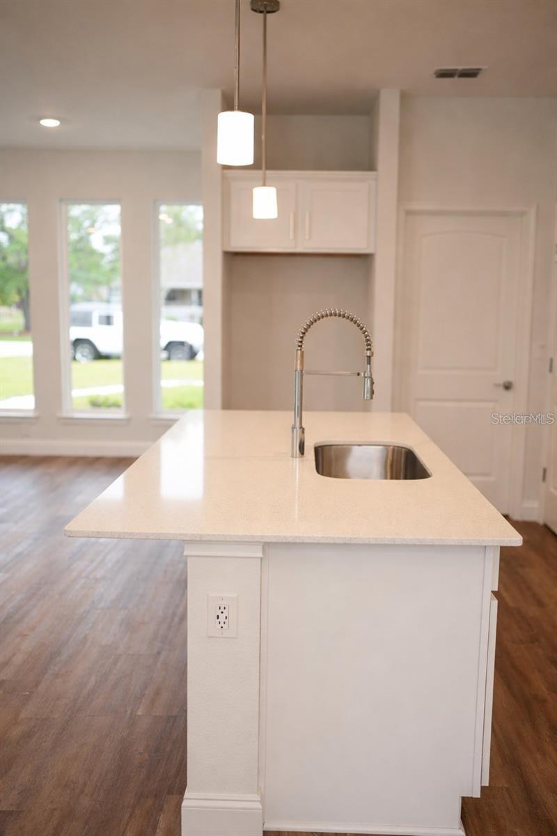 15 BUD SHIRE LN, PALM COAST, FL, 32137