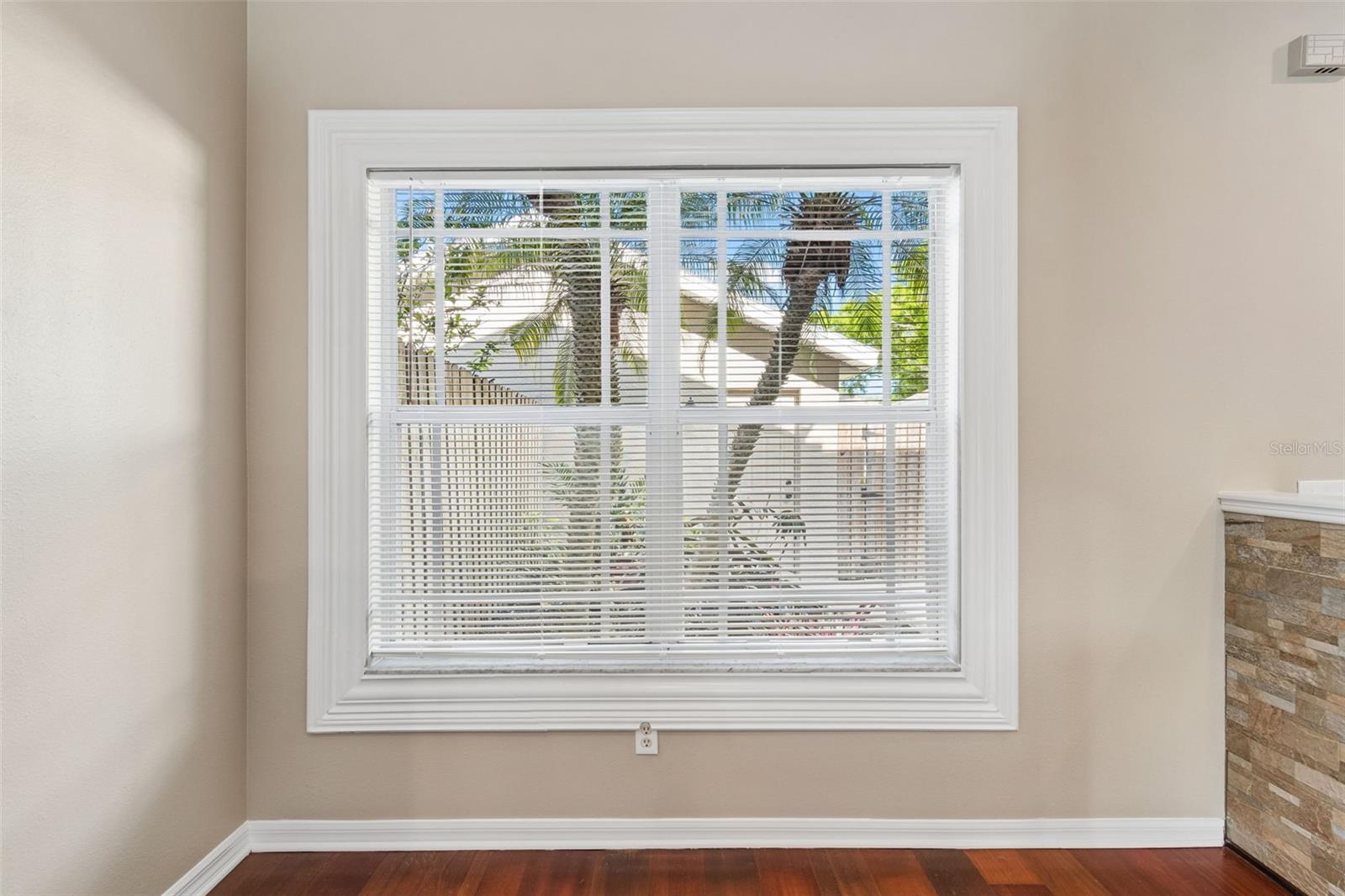 18529 PEBBLE LAKE CT, TAMPA, FL, 33647