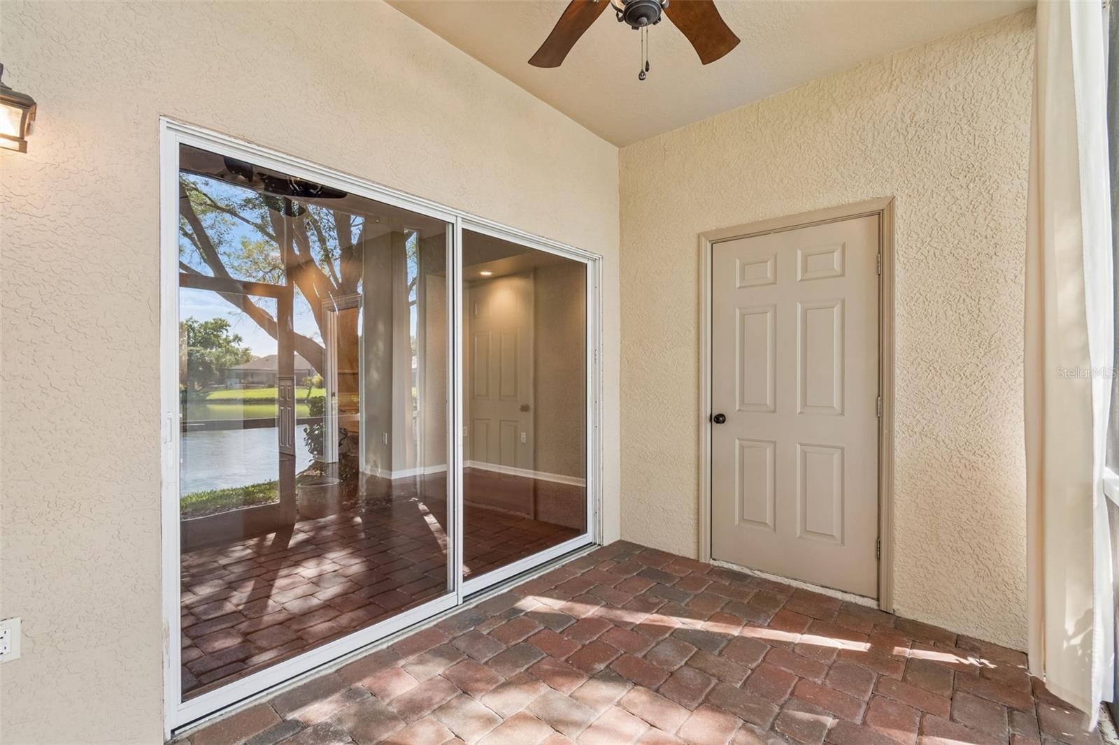 18529 PEBBLE LAKE CT, TAMPA, FL, 33647