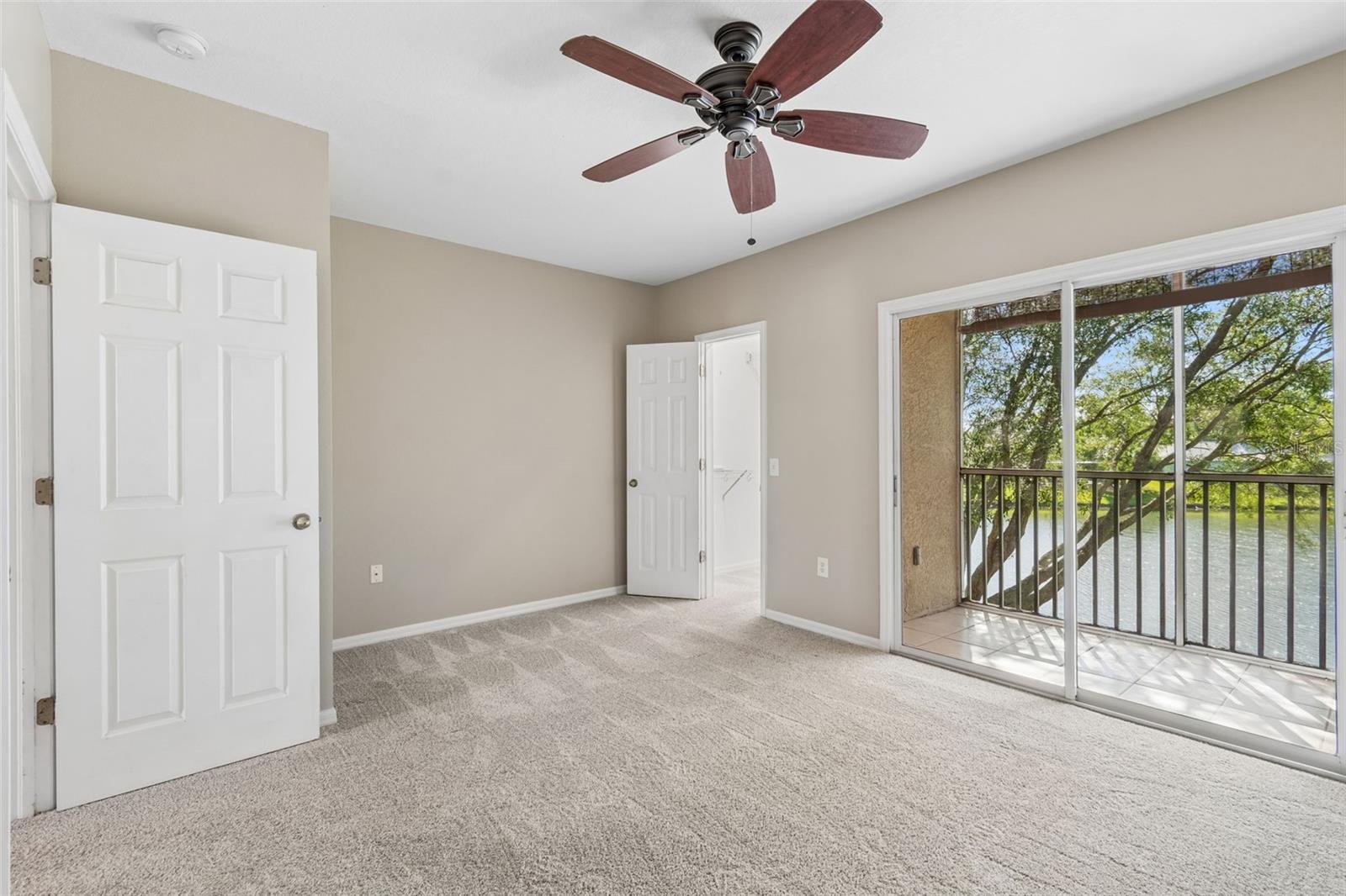 18529 PEBBLE LAKE CT, TAMPA, FL, 33647