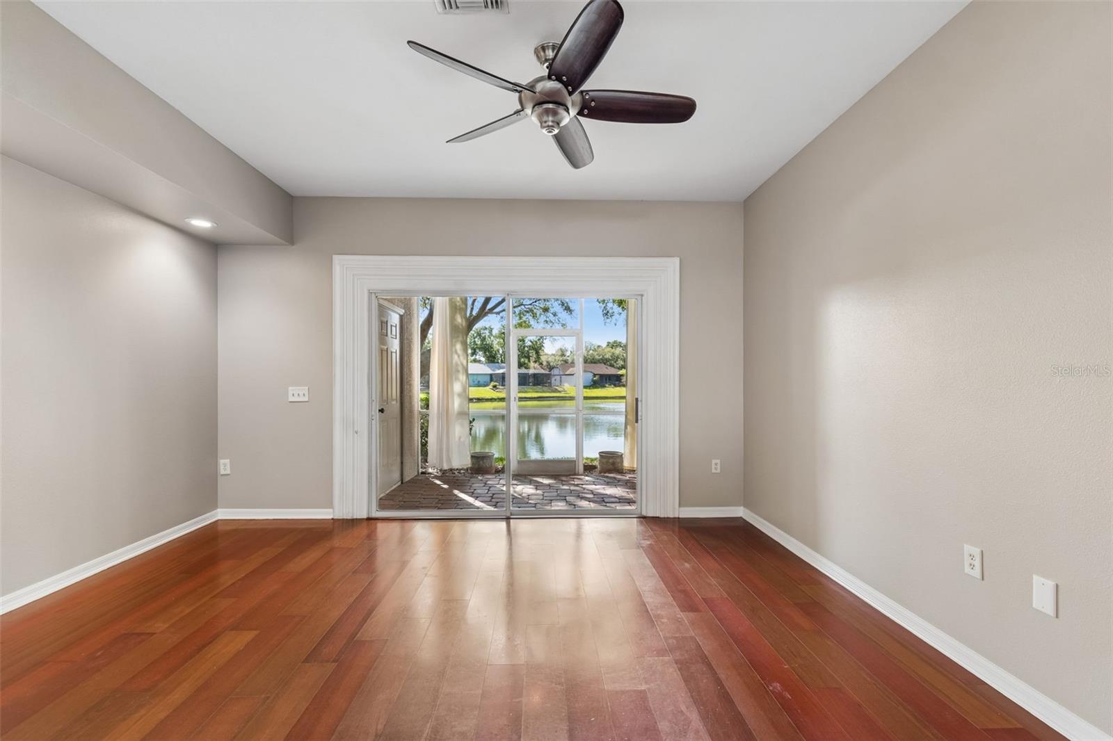 18529 PEBBLE LAKE CT, TAMPA, FL, 33647