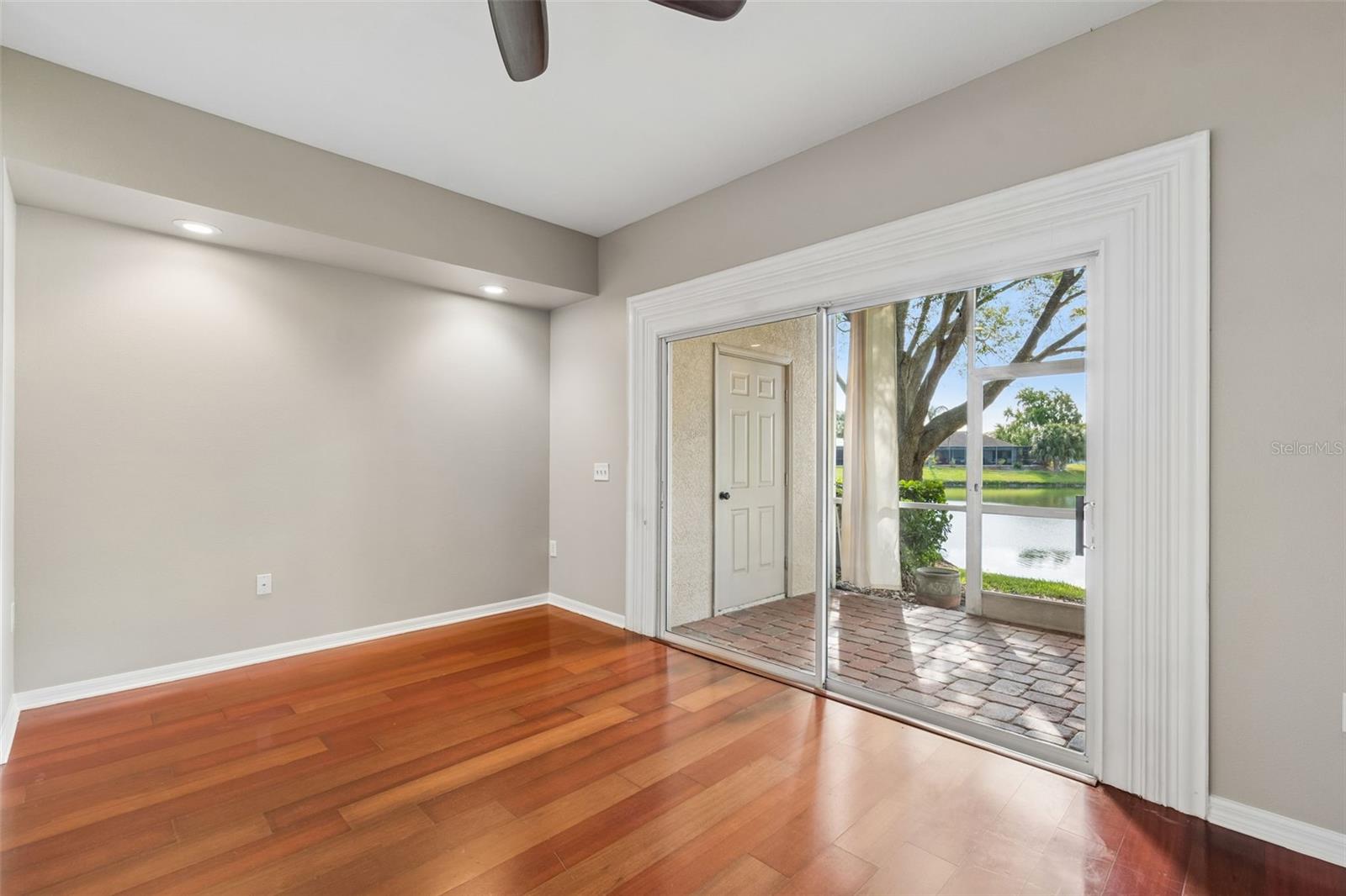 18529 PEBBLE LAKE CT, TAMPA, FL, 33647