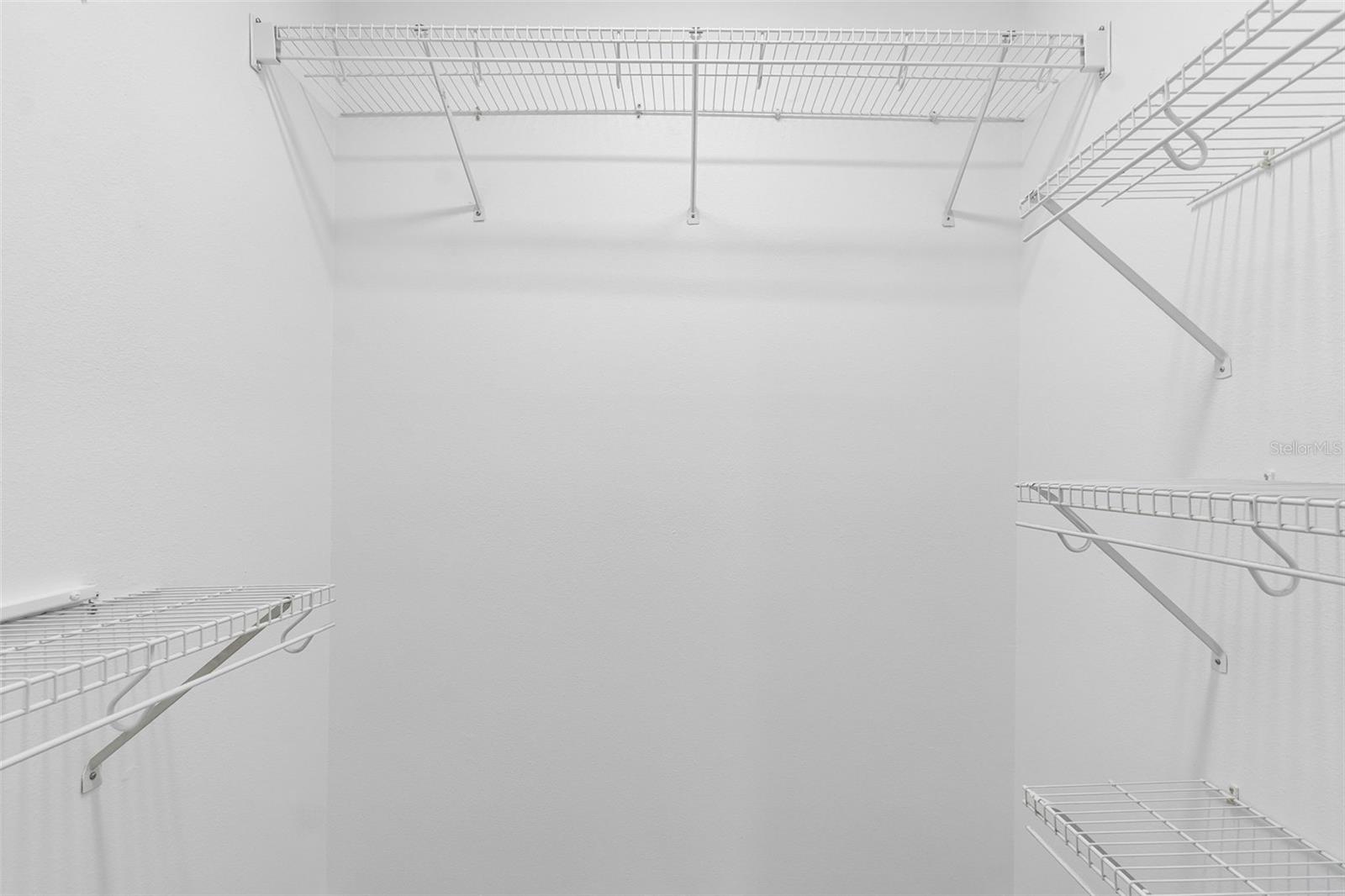 18529 PEBBLE LAKE CT, TAMPA, FL, 33647