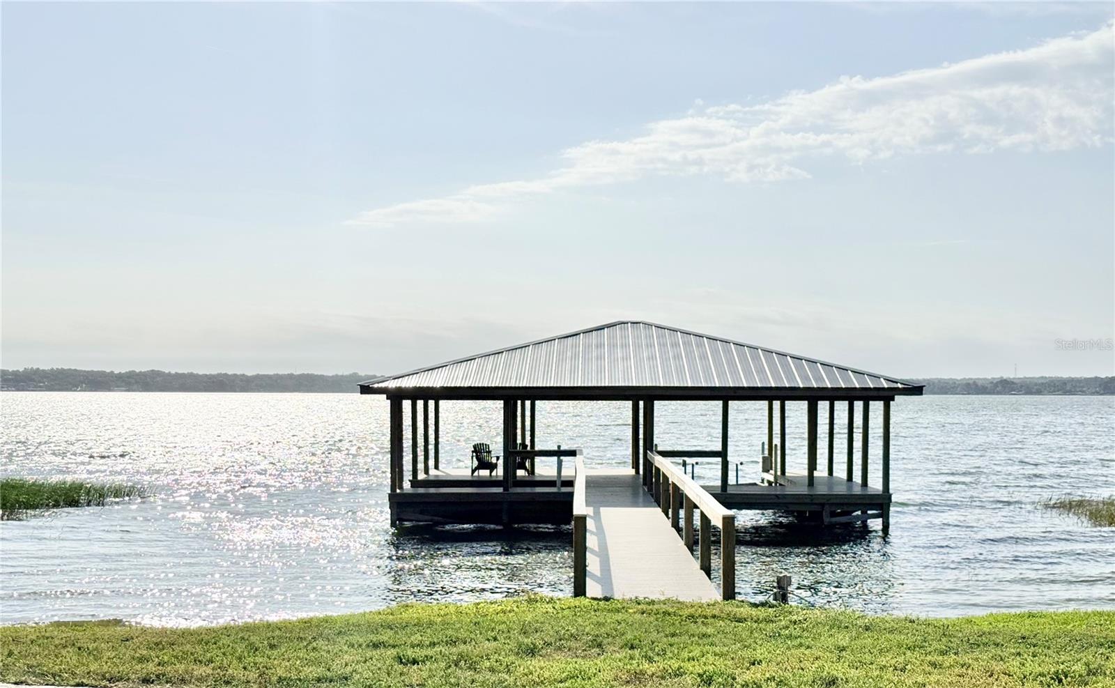 3155 LAKESHORE DR, MOUNT DORA, FL, 32757