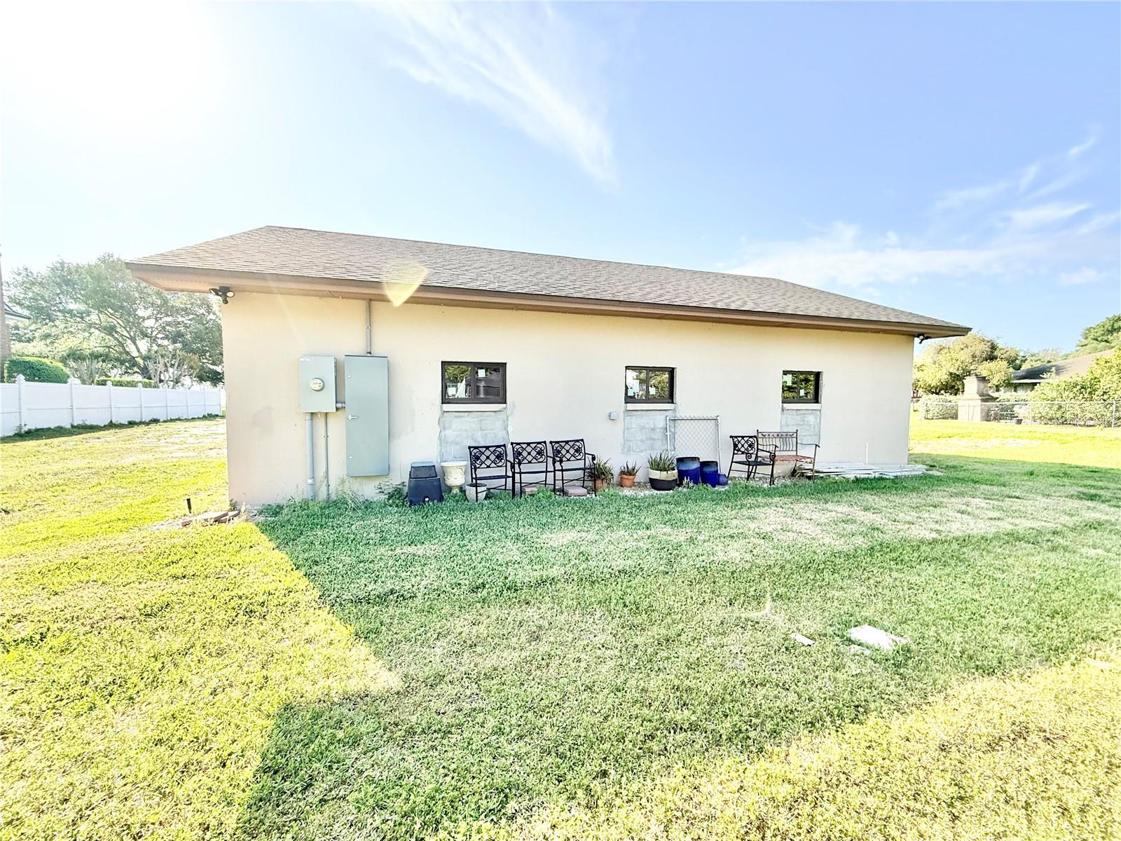 3155 LAKESHORE DR, MOUNT DORA, FL, 32757