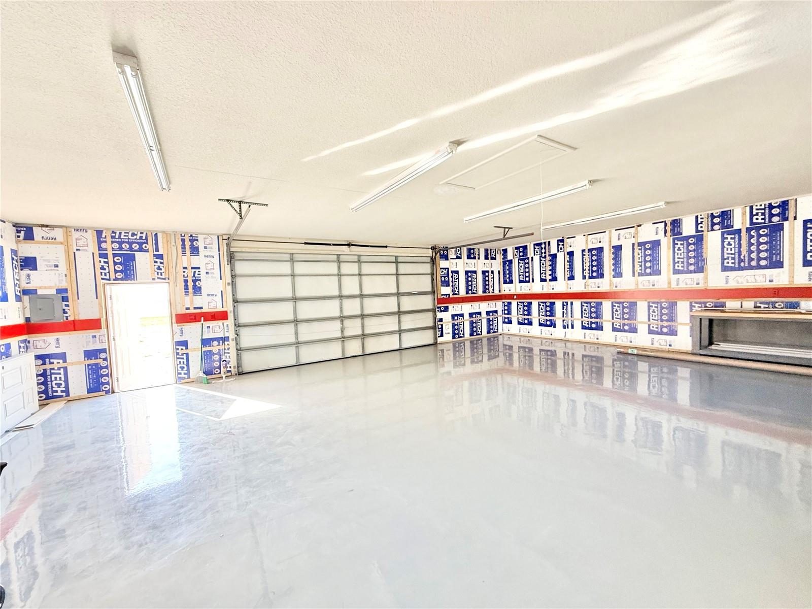 3155 LAKESHORE DR, MOUNT DORA, FL, 32757