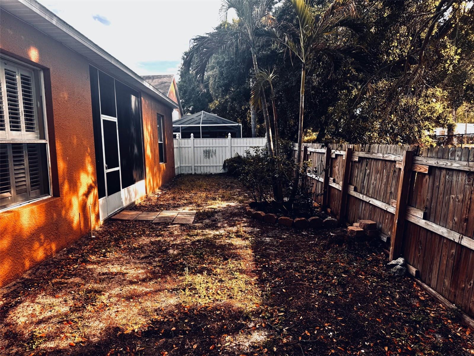 14996 HIDDEN OAKS CIR, CLEARWATER, FL, 33764