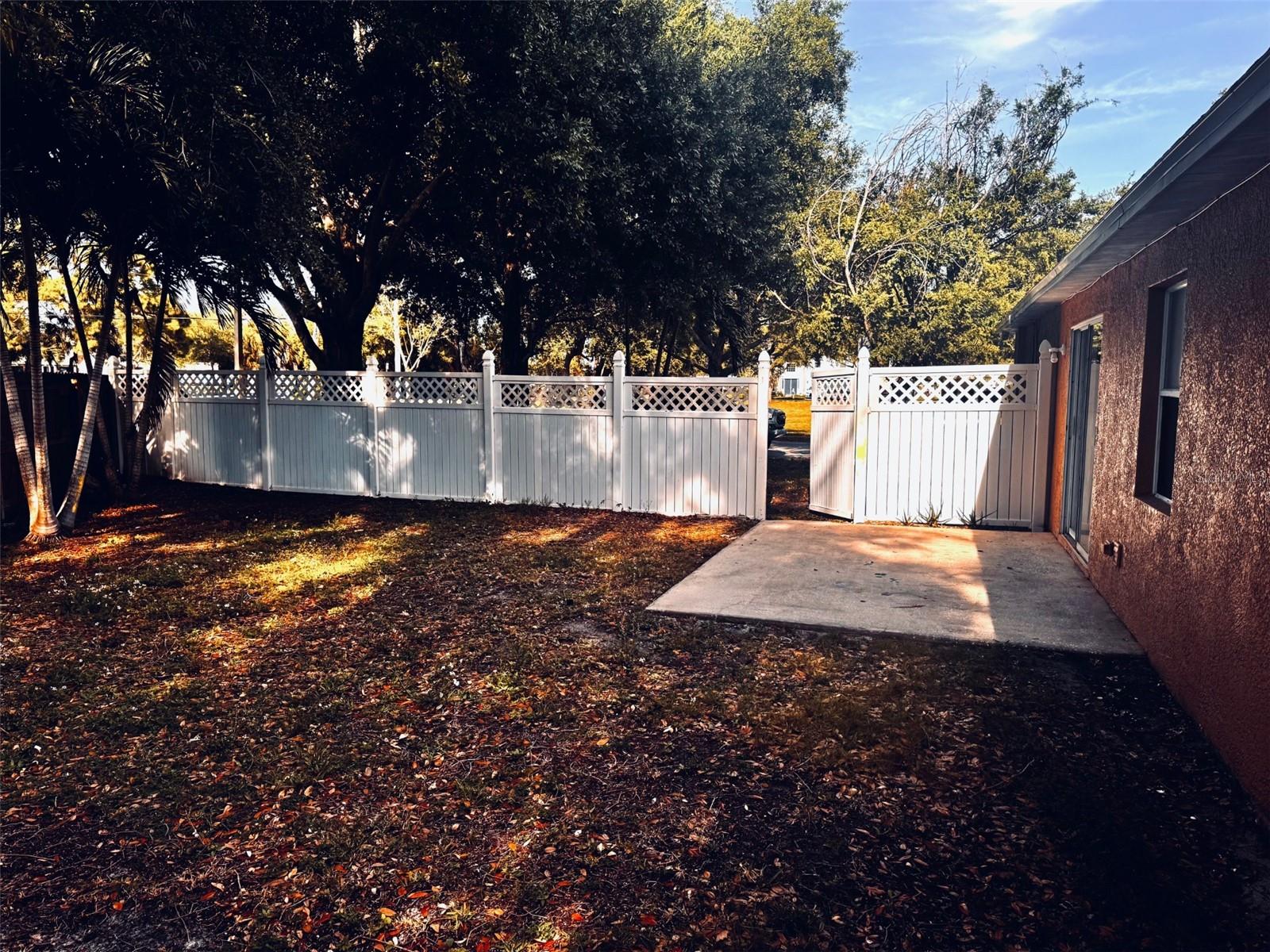 14996 HIDDEN OAKS CIR, CLEARWATER, FL, 33764