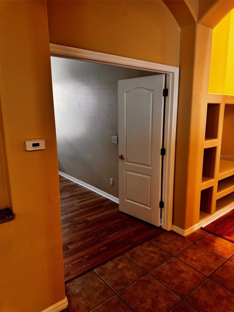 14996 HIDDEN OAKS CIR, CLEARWATER, FL, 33764