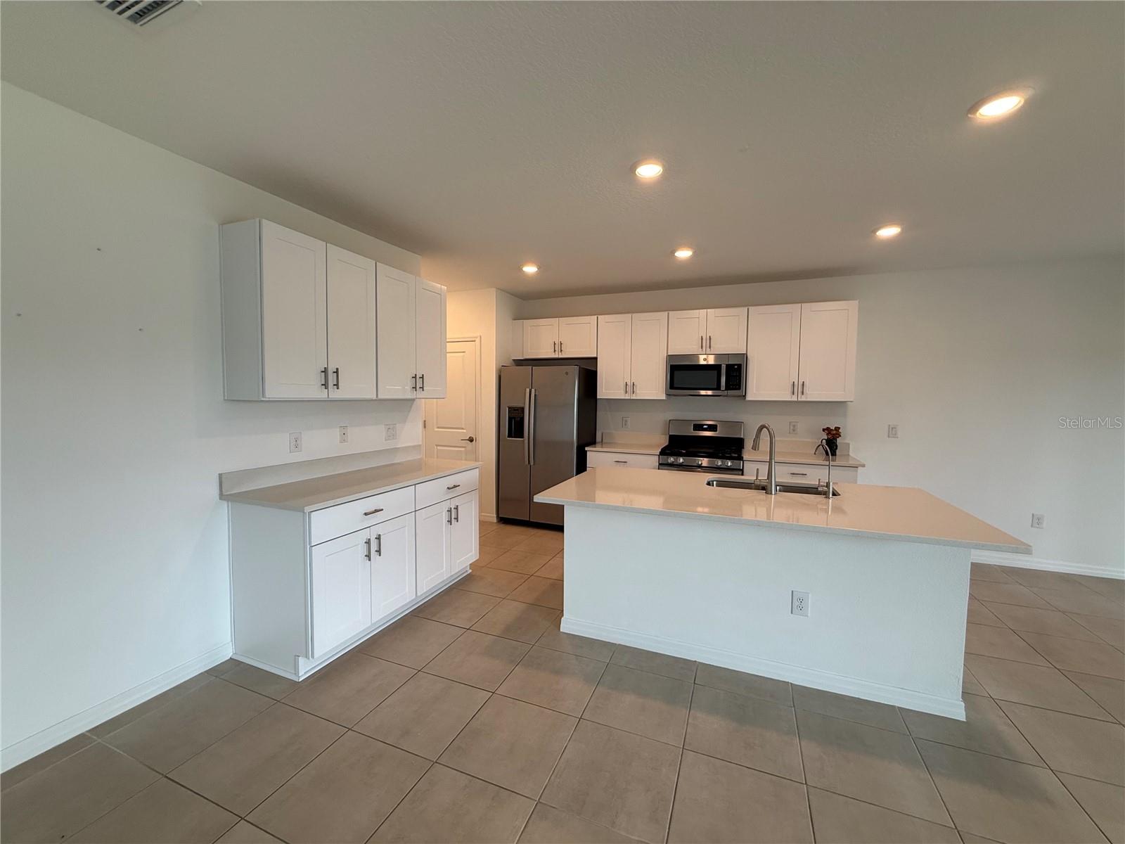 6431 MILESTONE LOOP, PALMETTO, FL, 34221