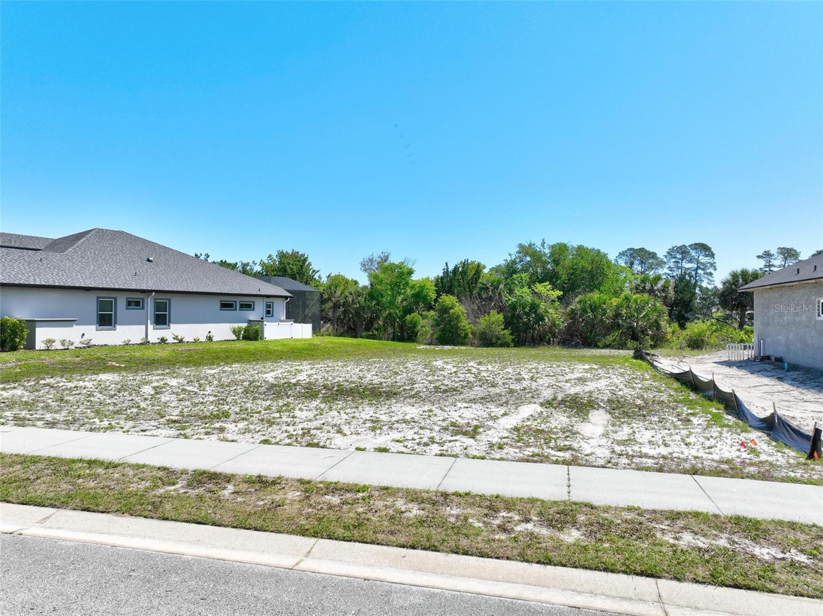128 N LAKEWALK DR, PALM COAST, FL, 32137