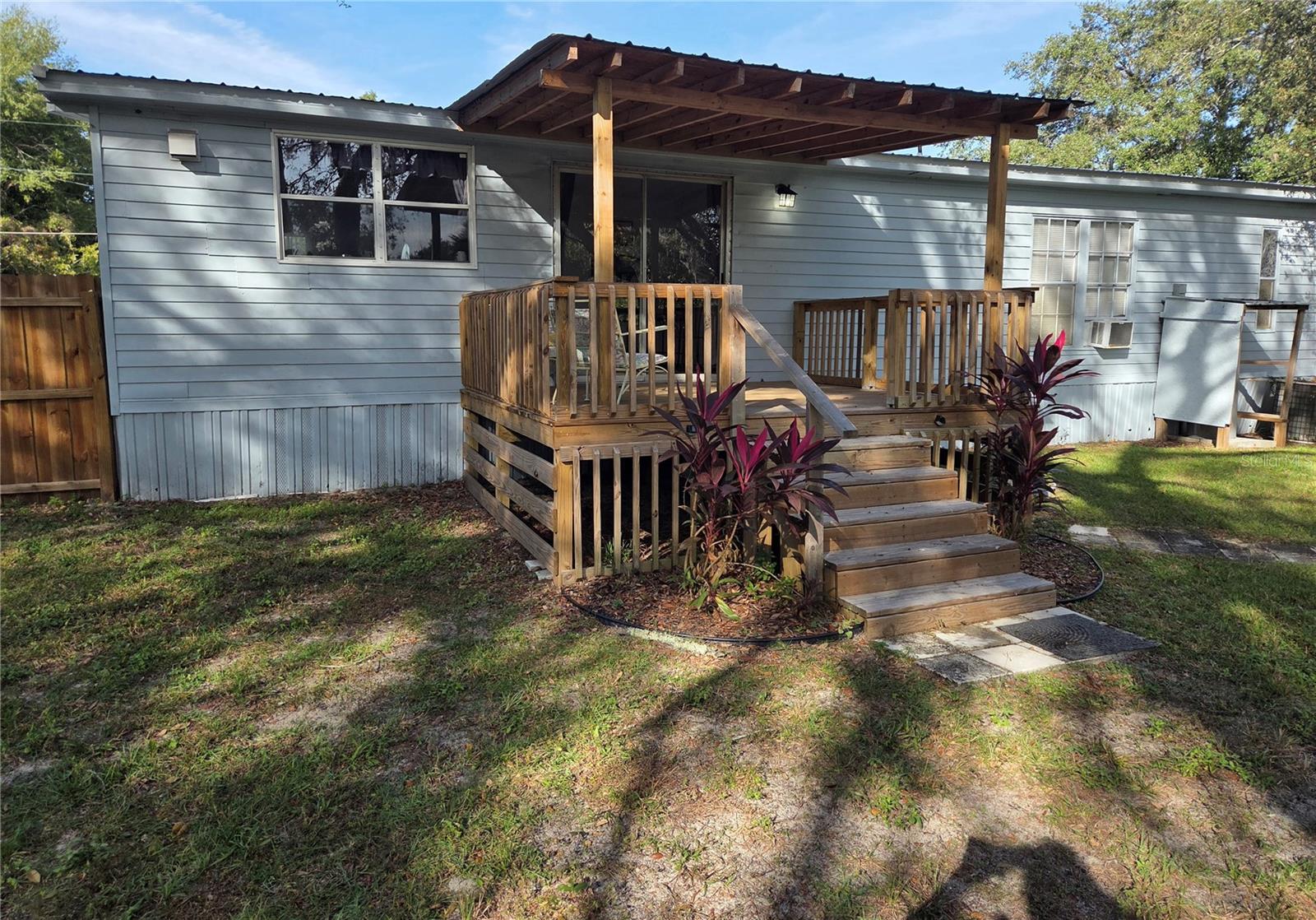 1846 FRUITLAND PARK BLVD, FRUITLAND PARK, FL, 34731