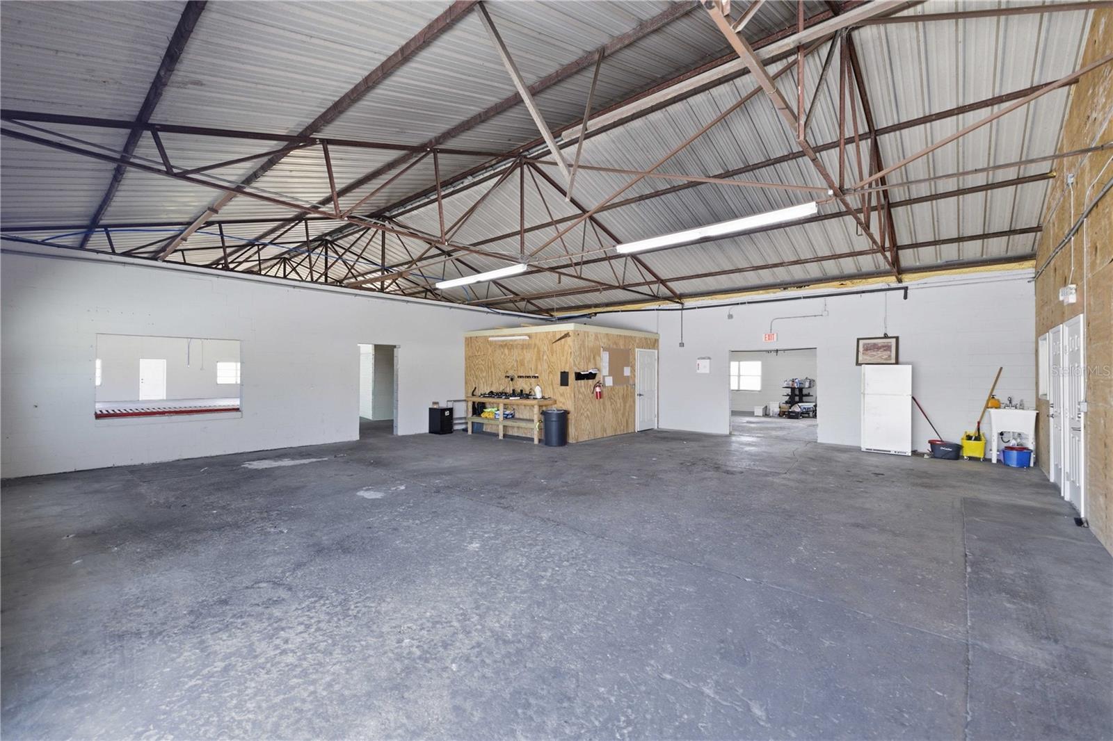 943 NW 17TH AVE, OCALA, FL, 34475