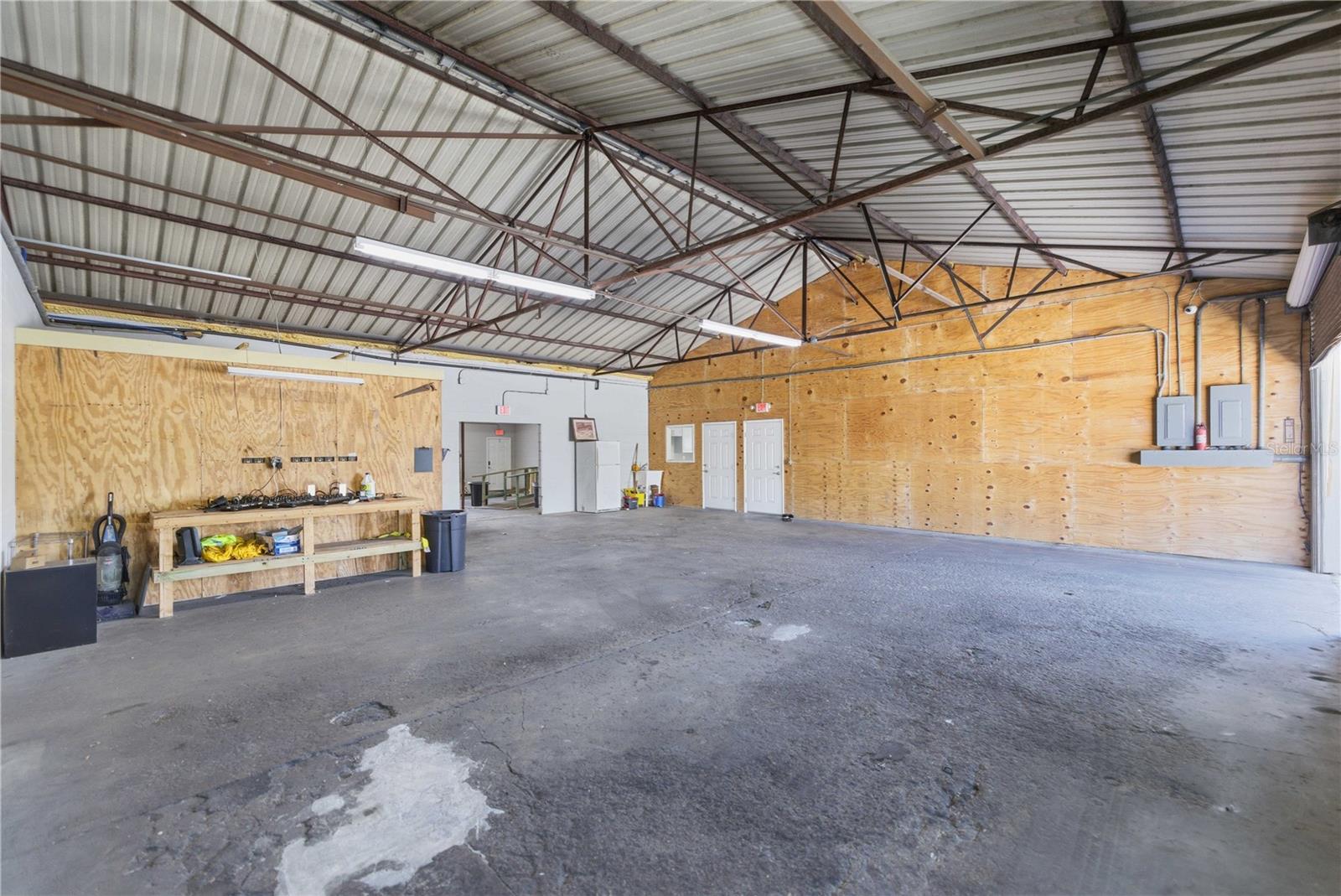 943 NW 17TH AVE, OCALA, FL, 34475