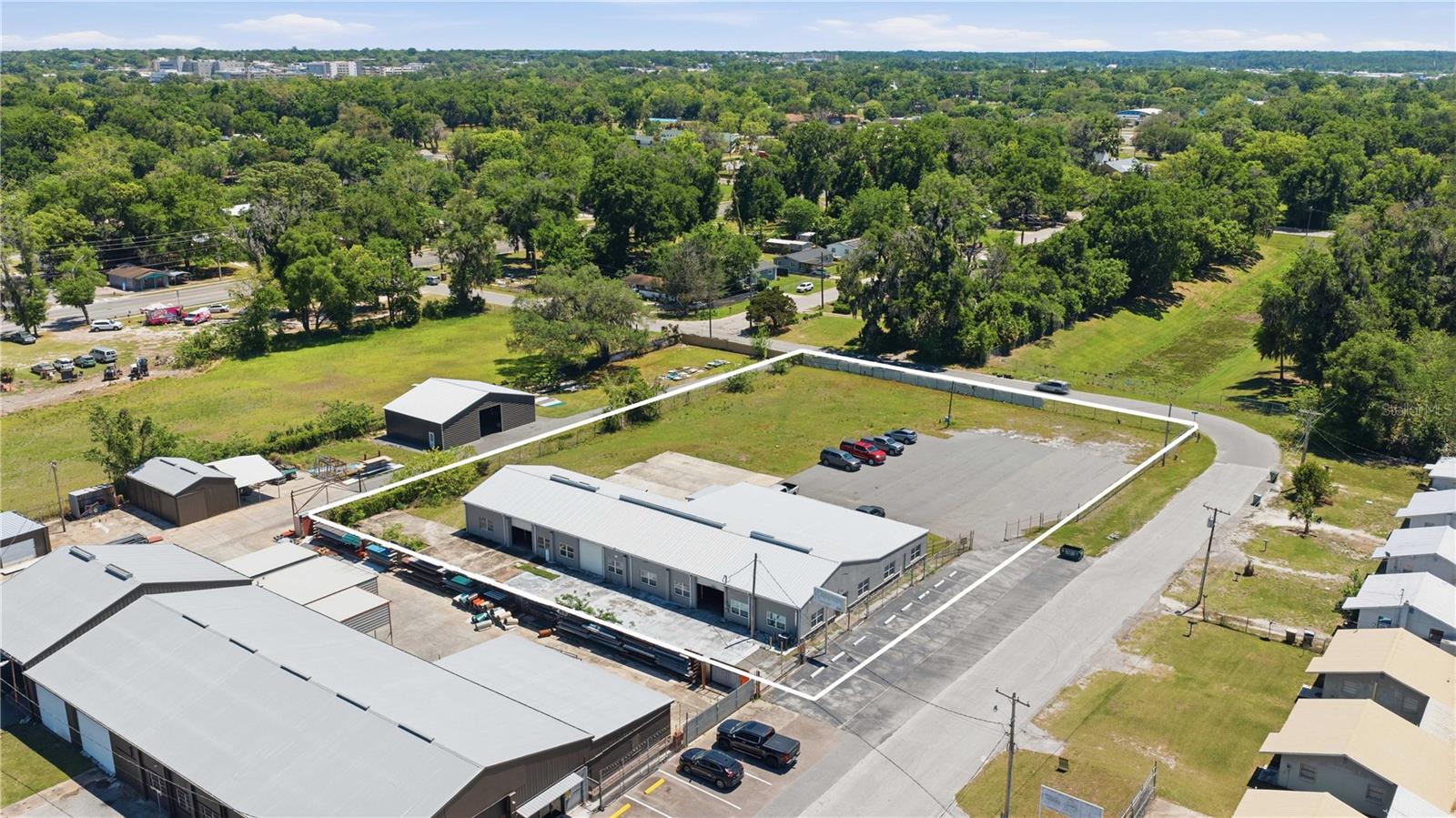 943 NW 17TH AVE, OCALA, FL, 34475