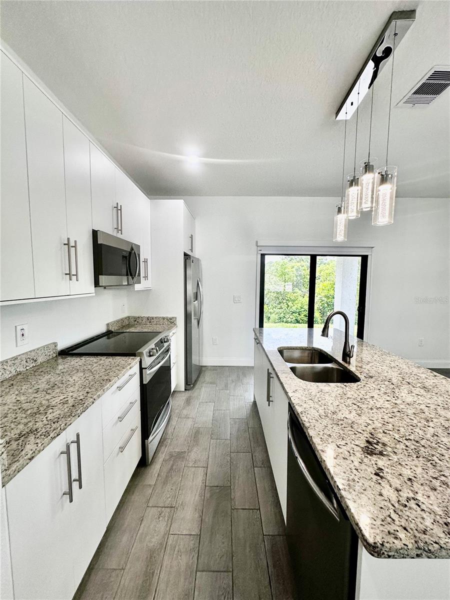 774 W 9TH ST, DELTONA, FL, 32725