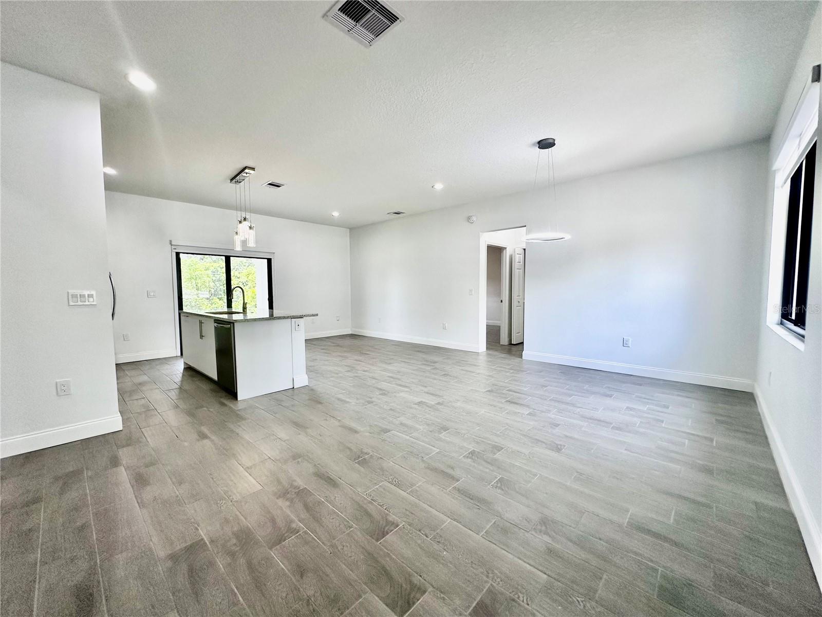 774 W 9TH ST, DELTONA, FL, 32725