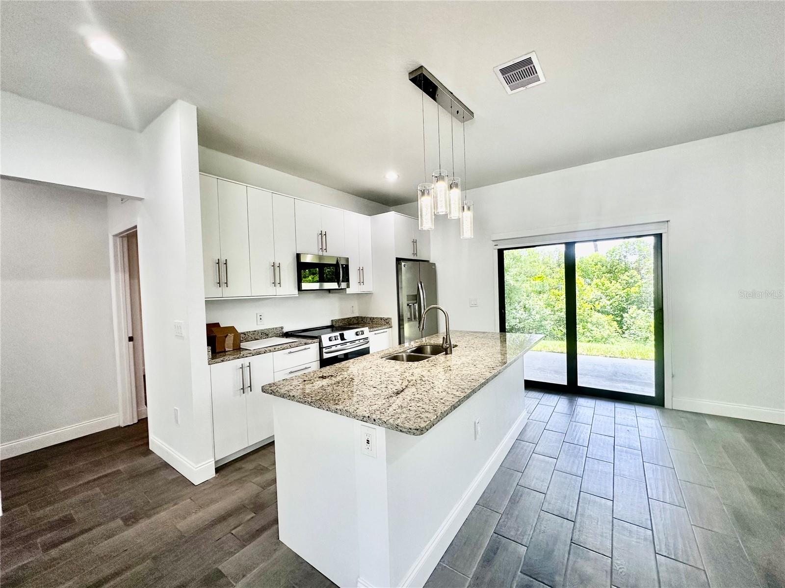 774 W 9TH ST, DELTONA, FL, 32725