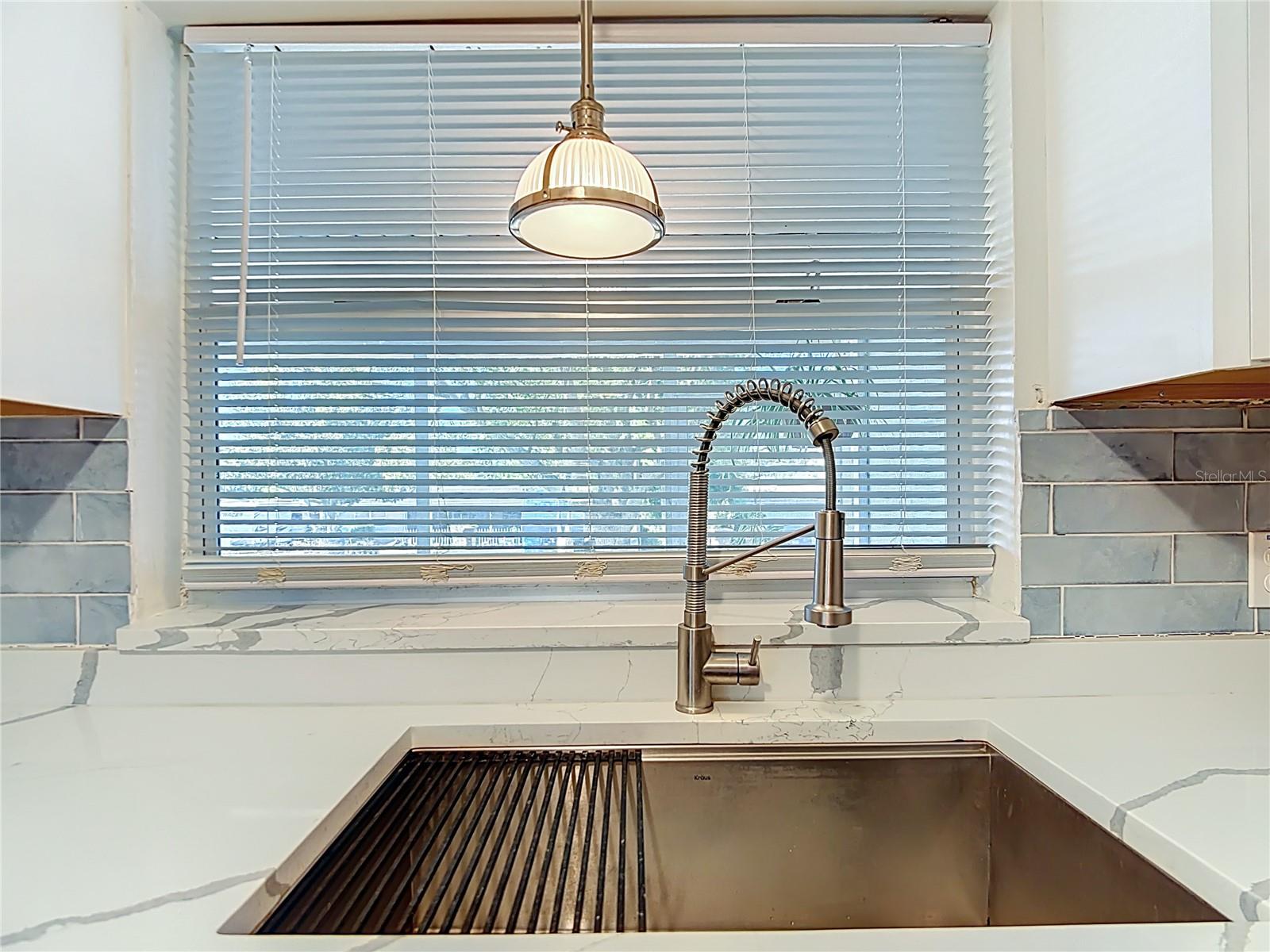 831 HILLSIDE AVE, LAKE WALES, FL, 33853