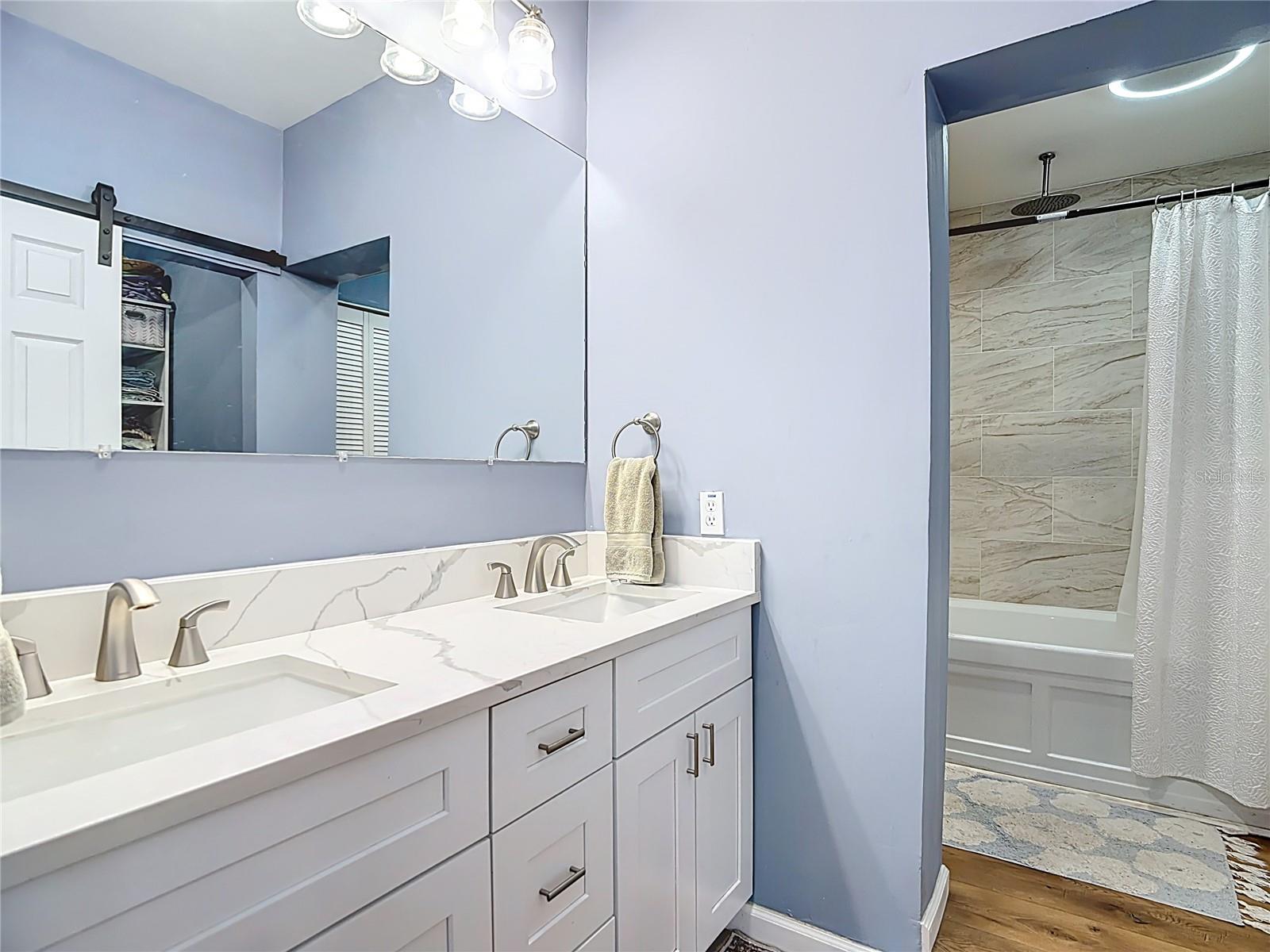 831 HILLSIDE AVE, LAKE WALES, FL, 33853