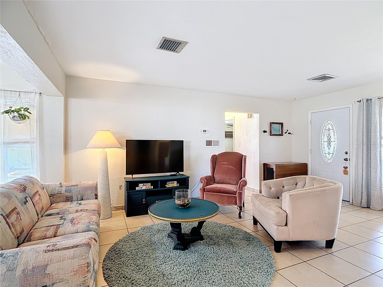 831 HILLSIDE AVE, LAKE WALES, FL, 33853