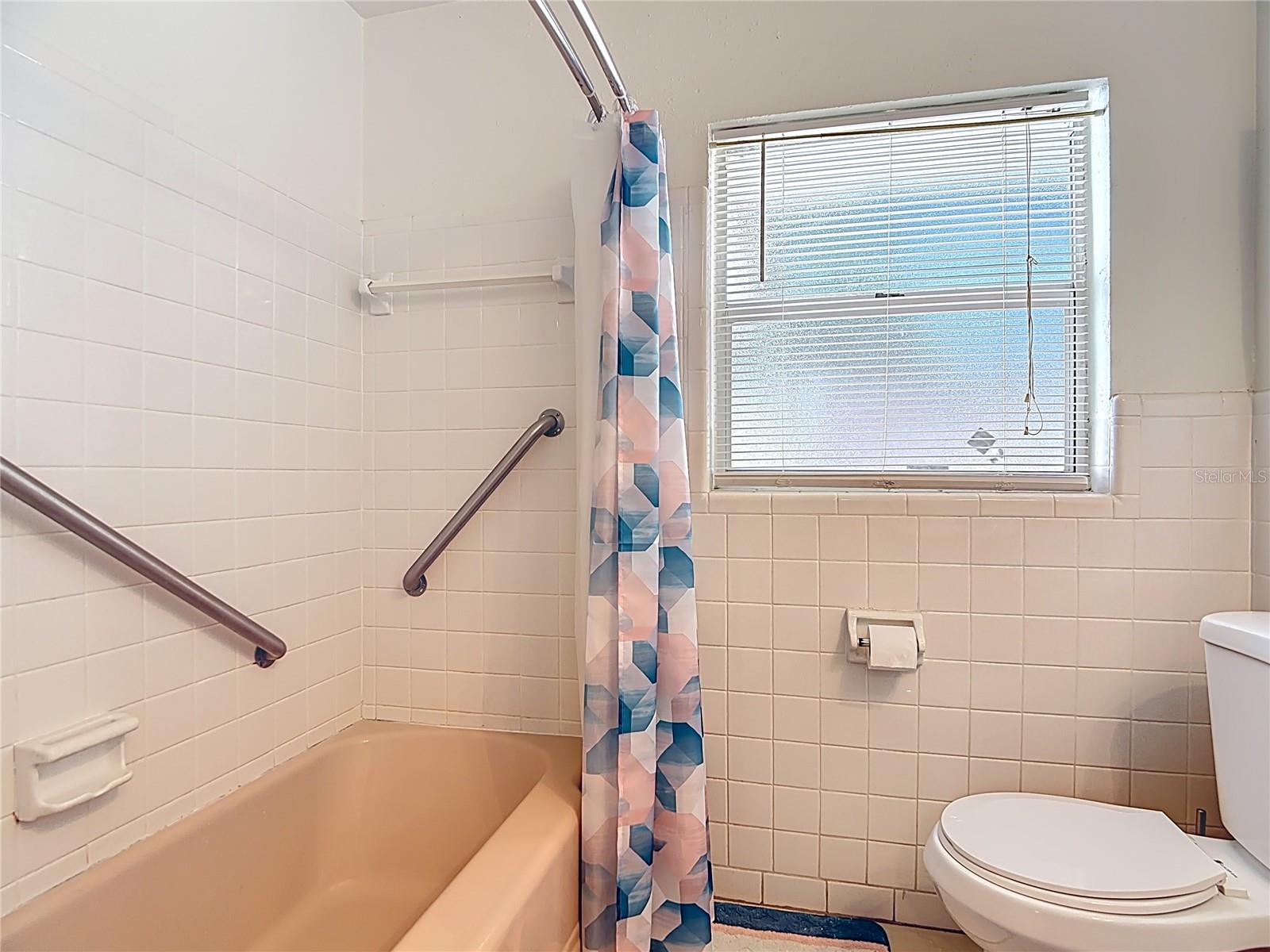 831 HILLSIDE AVE, LAKE WALES, FL, 33853