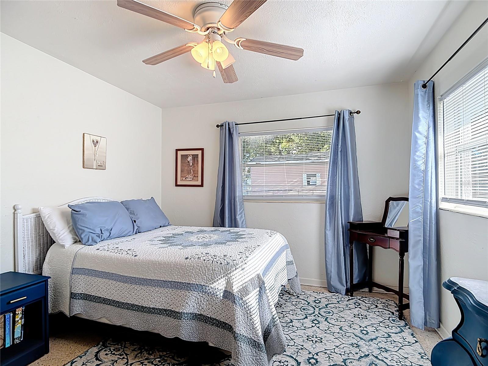 831 HILLSIDE AVE, LAKE WALES, FL, 33853