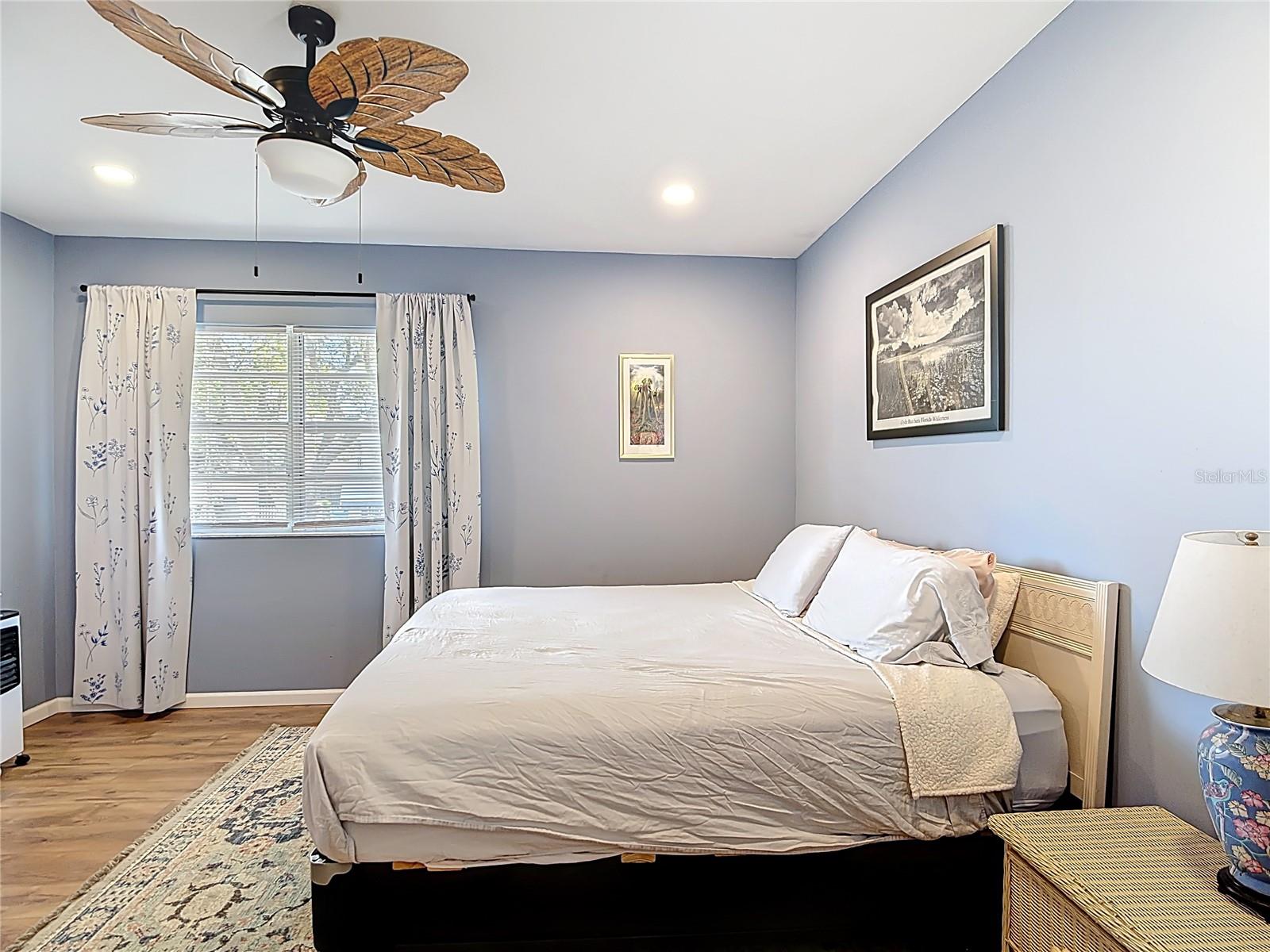 831 HILLSIDE AVE, LAKE WALES, FL, 33853