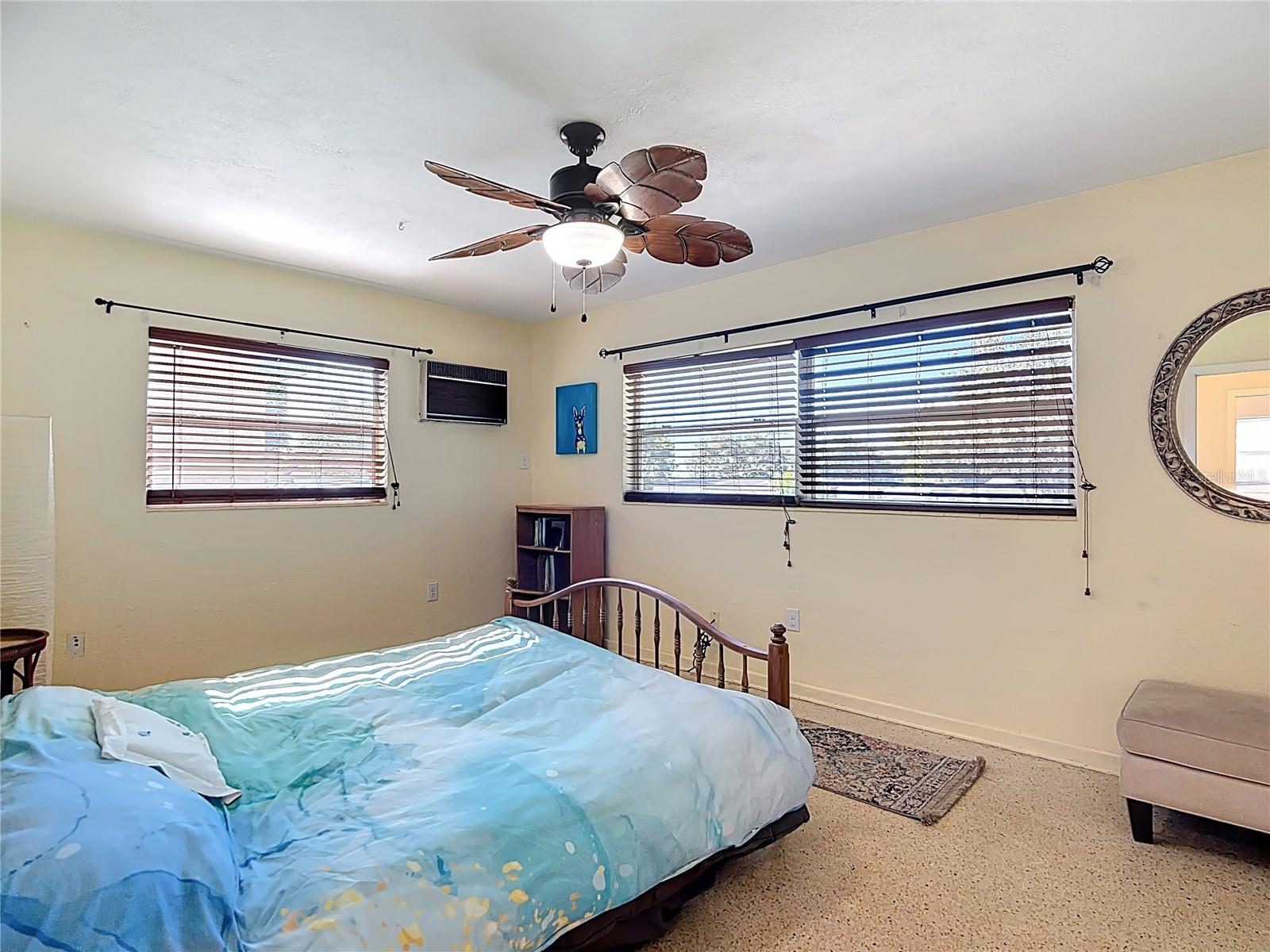 831 HILLSIDE AVE, LAKE WALES, FL, 33853