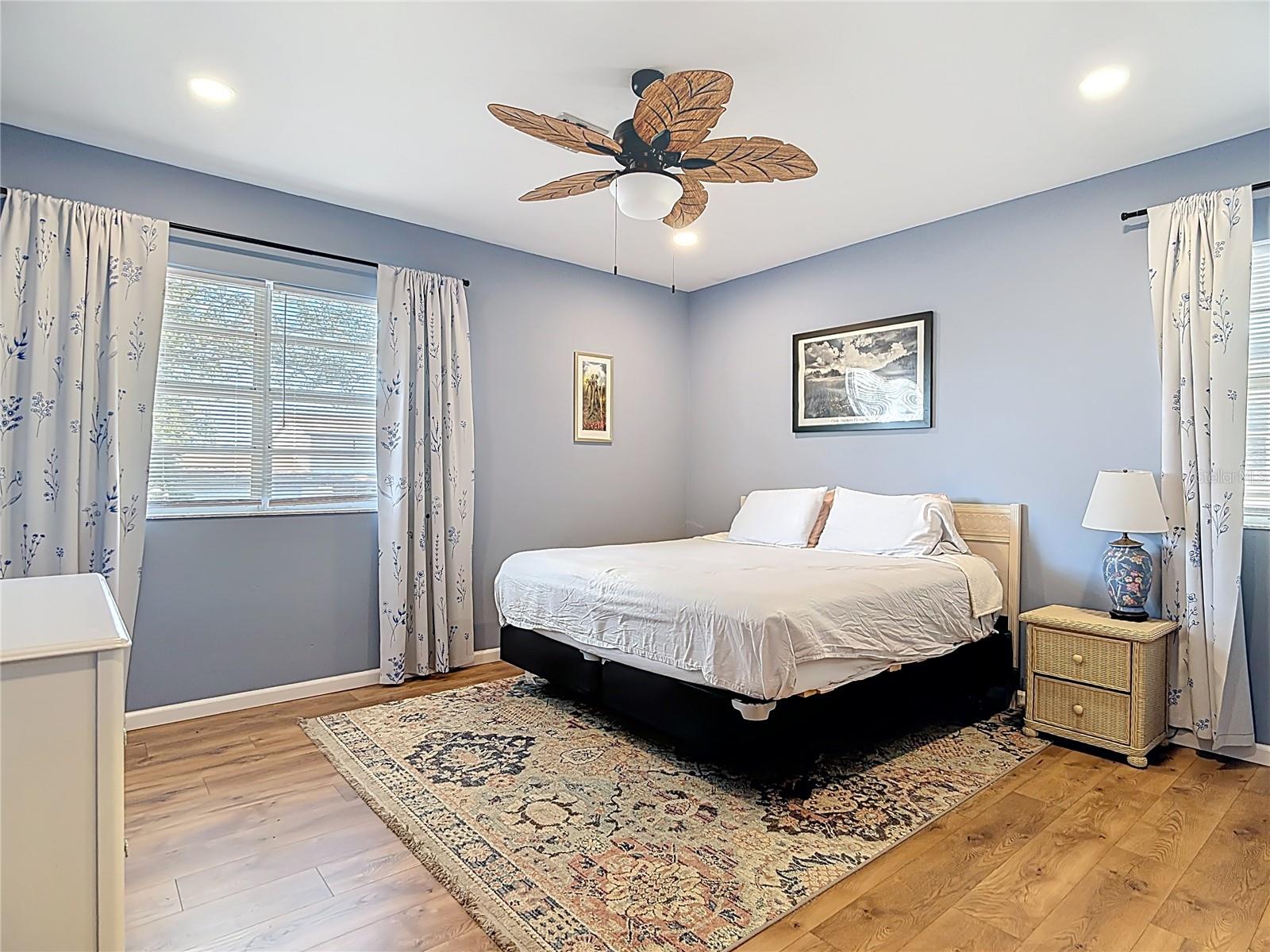 831 HILLSIDE AVE, LAKE WALES, FL, 33853