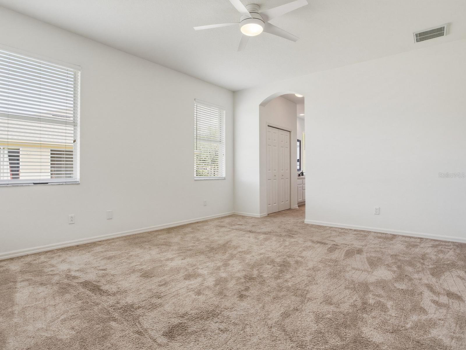18220 STILLWELL LN, TAMPA, FL, 33647