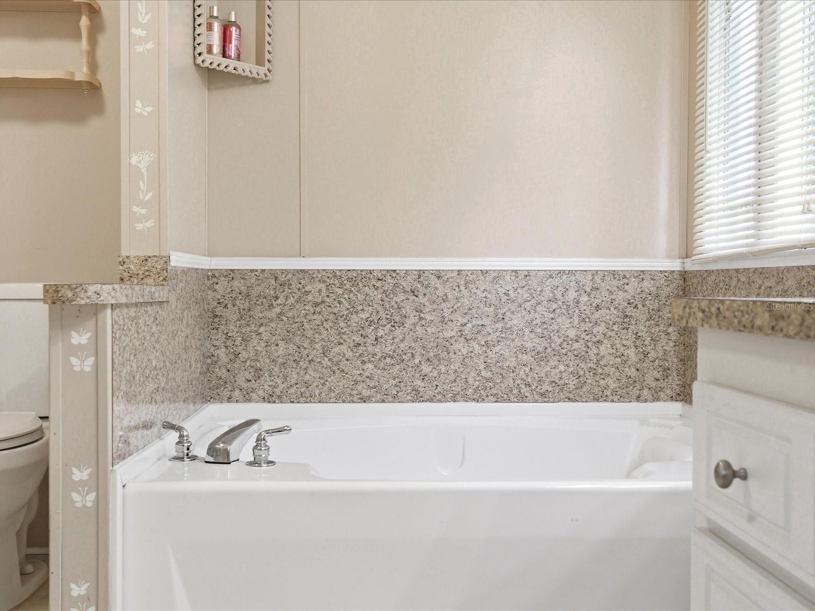 6144 REDWING AVE, ENGLEWOOD, FL, 34224