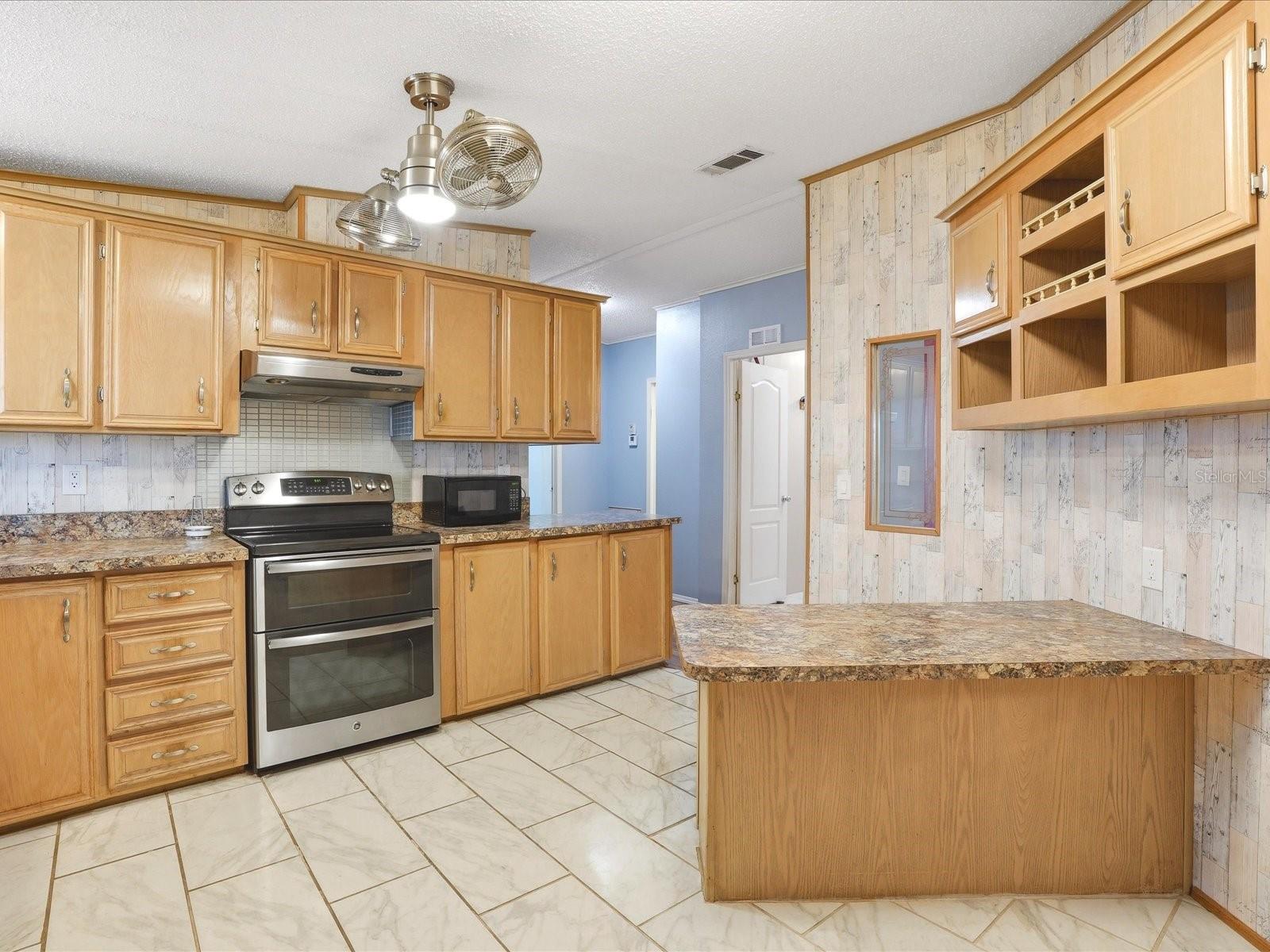 6144 REDWING AVE, ENGLEWOOD, FL, 34224