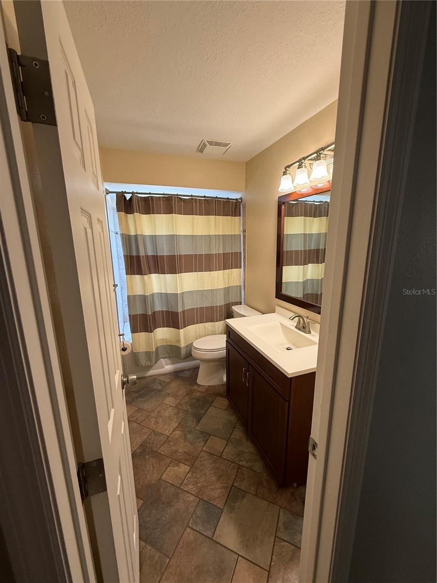 1928 TWISTING LN, WESLEY CHAPEL, FL, 33543