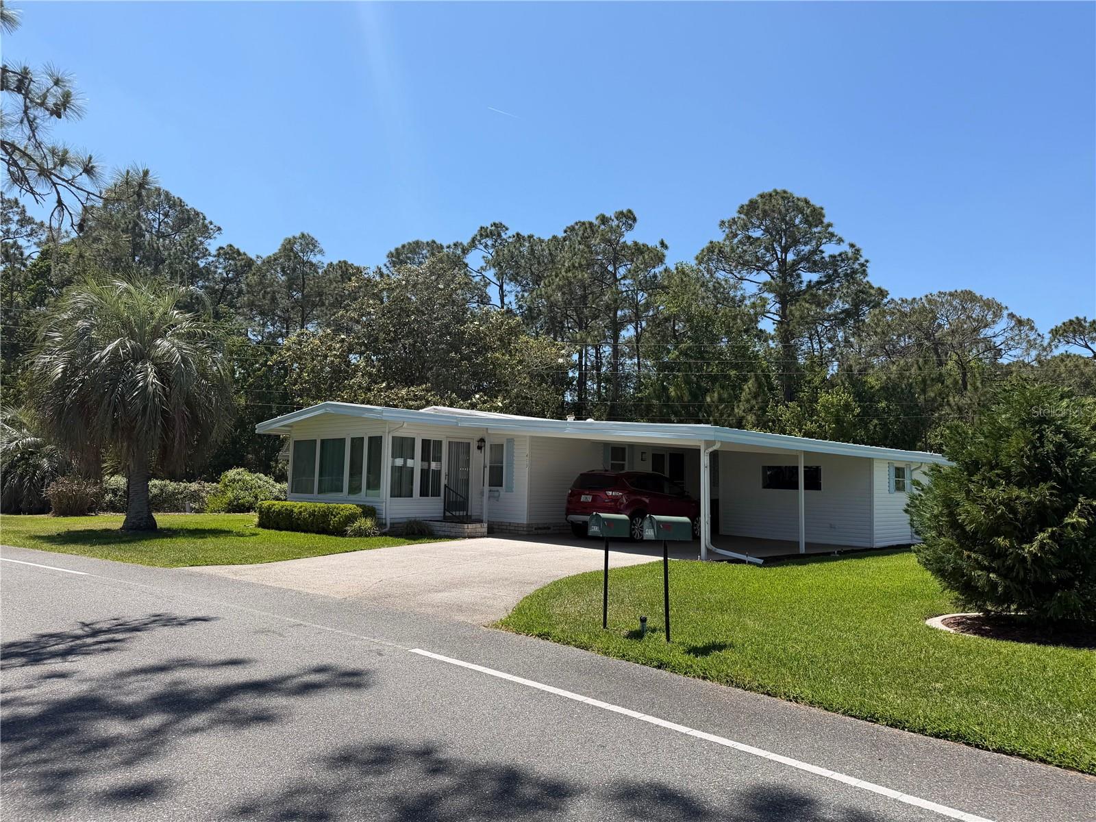 413 HAWTHORNE BLVD, LEESBURG, FL, 34748