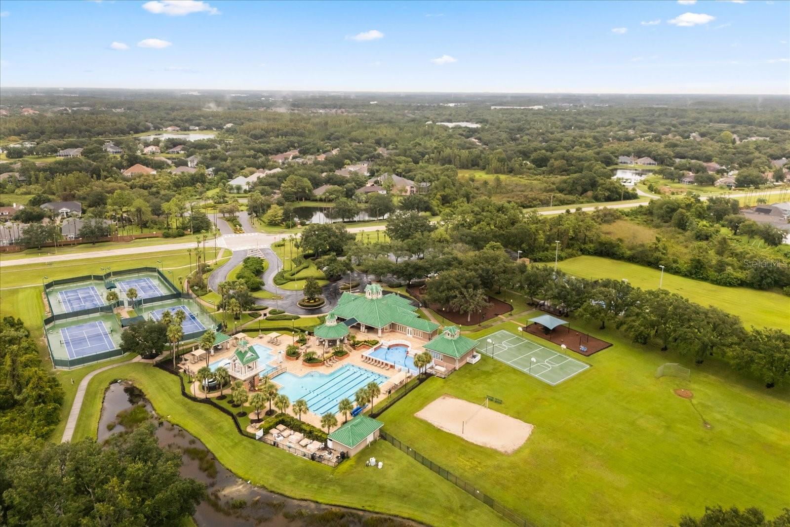 19027 DOVE CREEK DR, TAMPA, FL, 33647