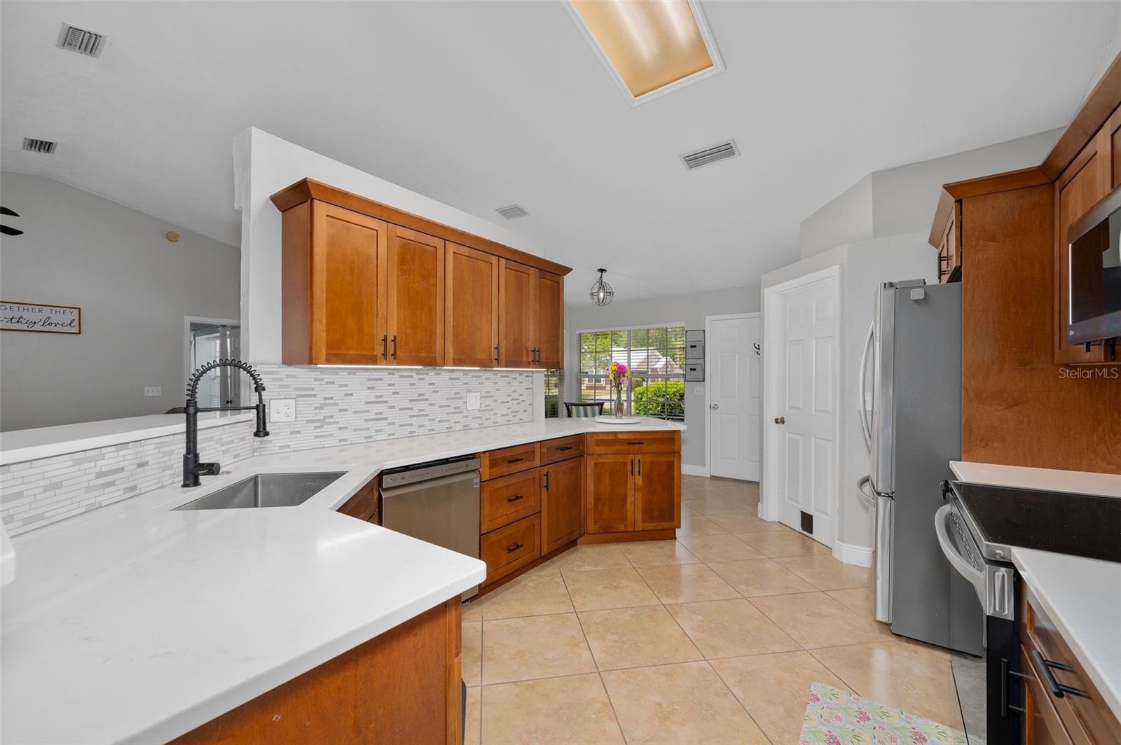 2327 NW 41ST AVE, GAINESVILLE, FL, 32605