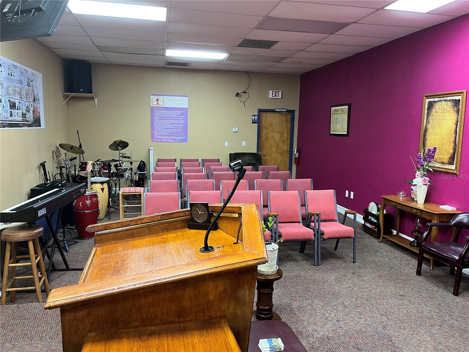 WEKIVA EXECUTIVE CENTRE CONDO, APOPKA, FL, 32703