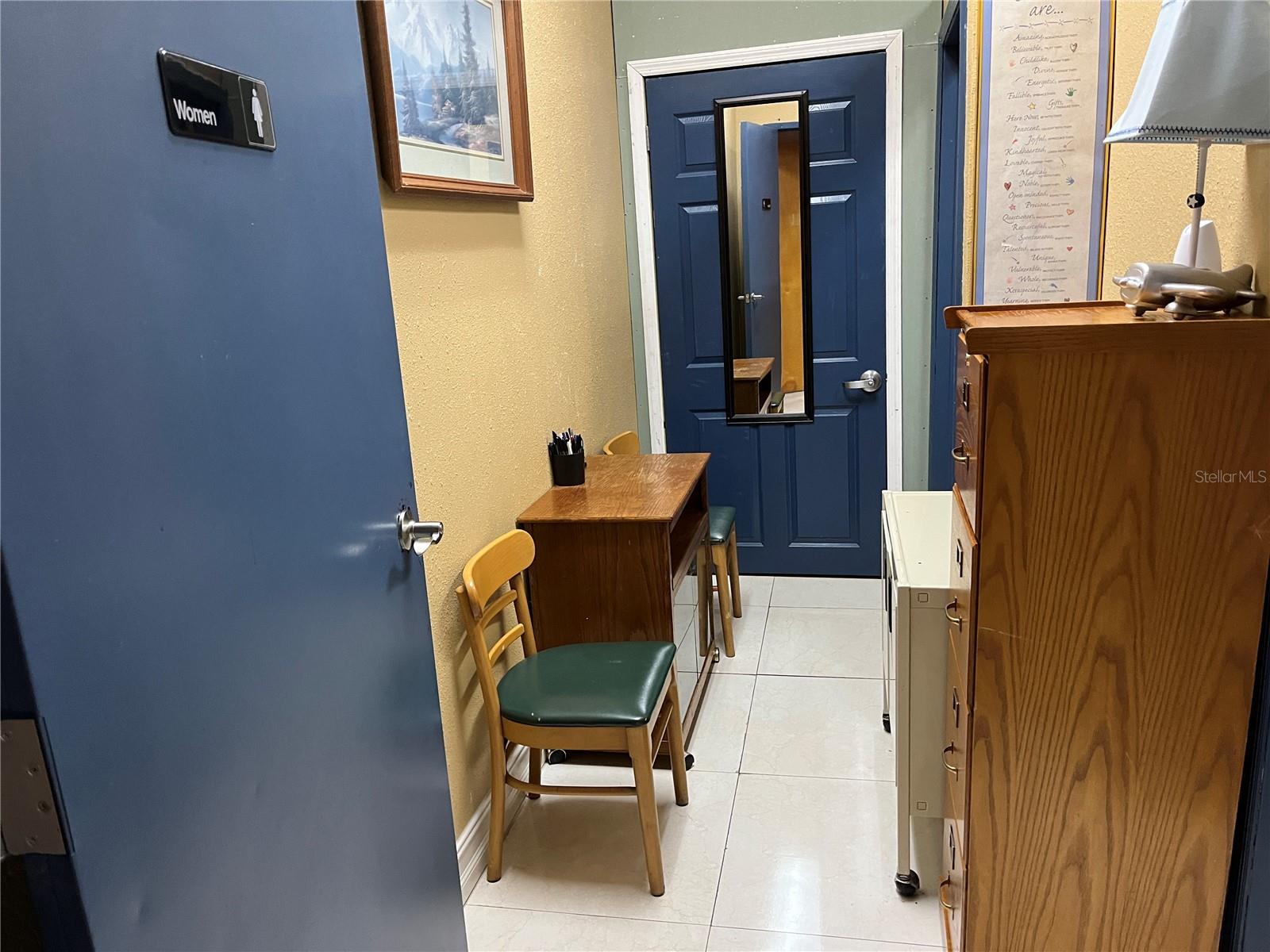 WEKIVA EXECUTIVE CENTRE CONDO, APOPKA, FL, 32703