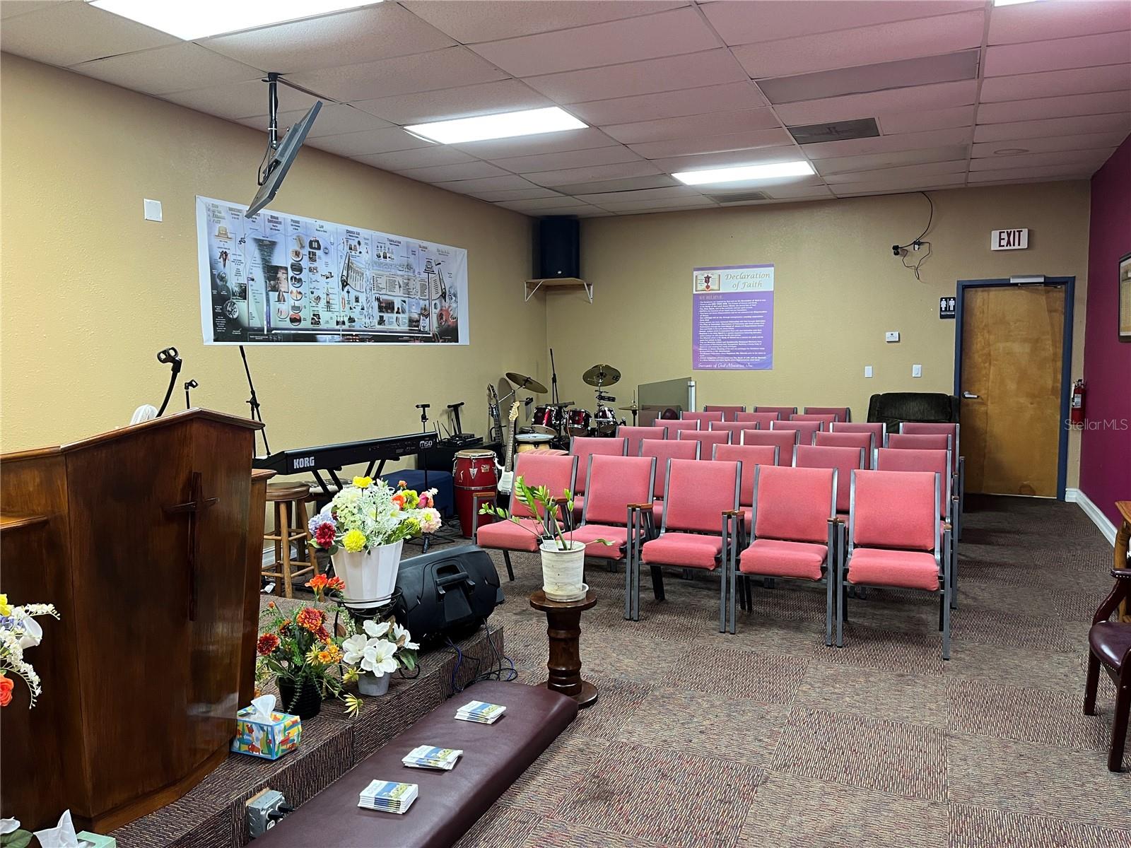 WEKIVA EXECUTIVE CENTRE CONDO, APOPKA, FL, 32703