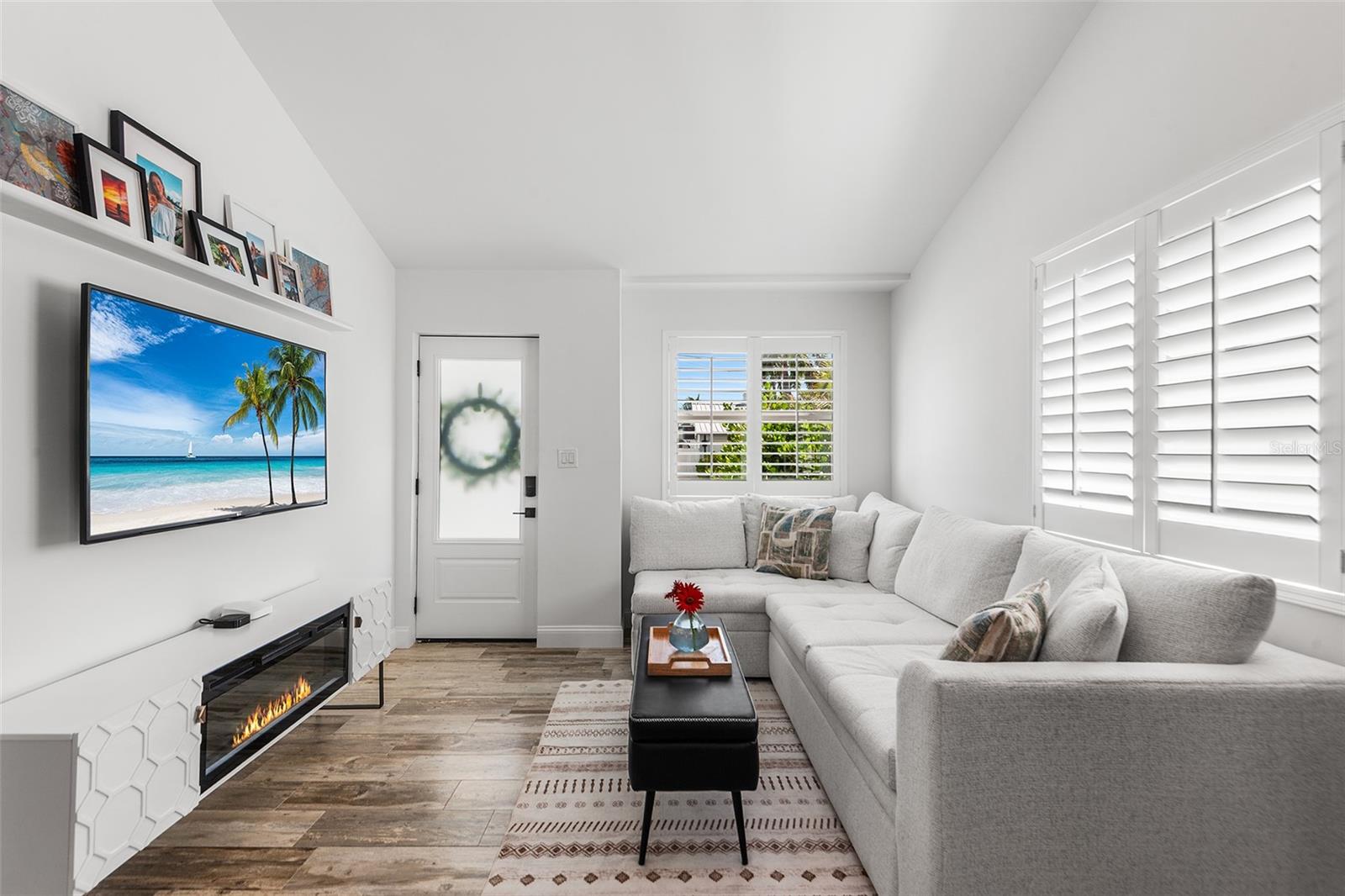 14024 N BAYSHORE DR, MADEIRA BEACH, FL, 33708