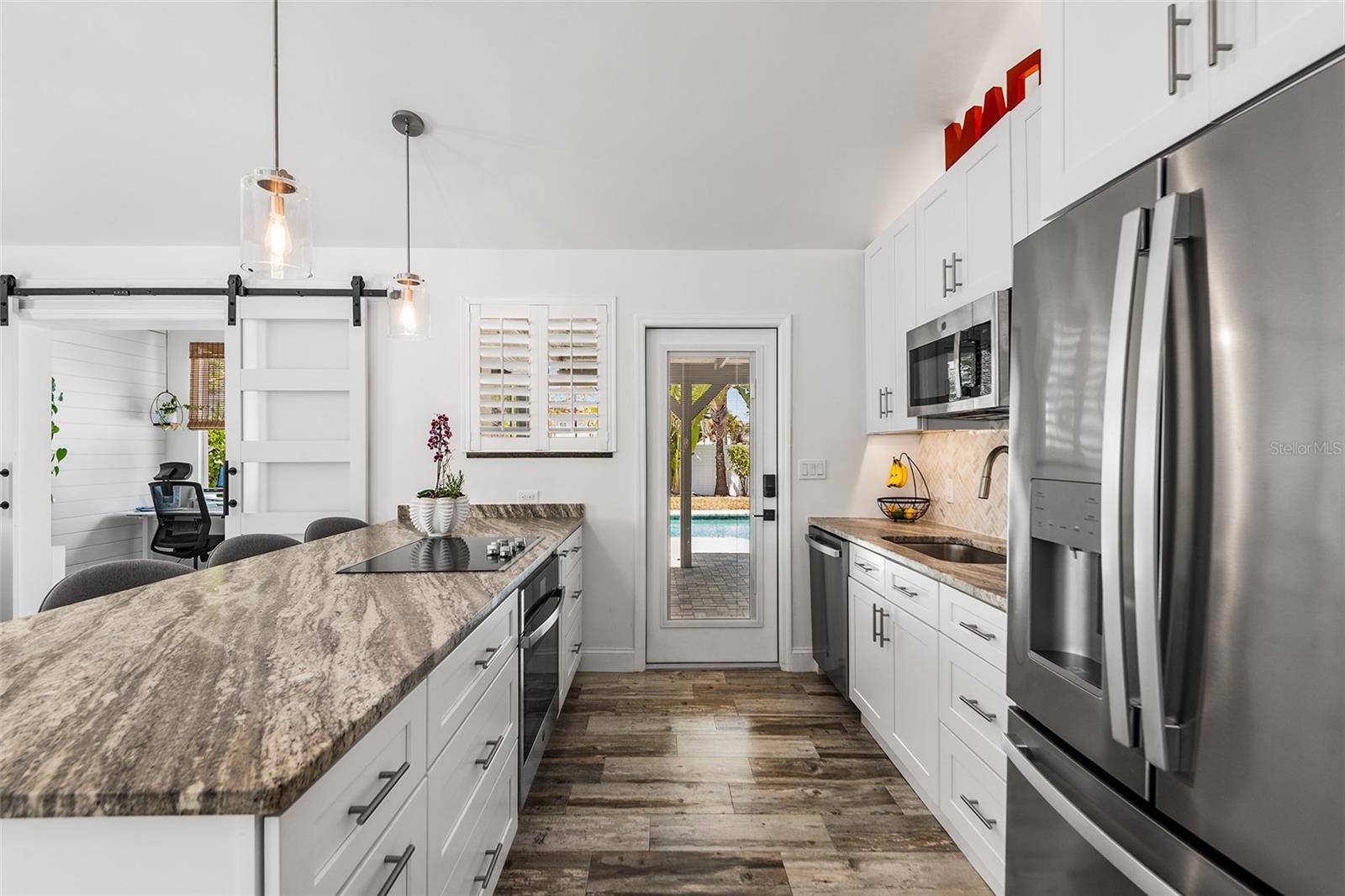 14024 N BAYSHORE DR, MADEIRA BEACH, FL, 33708