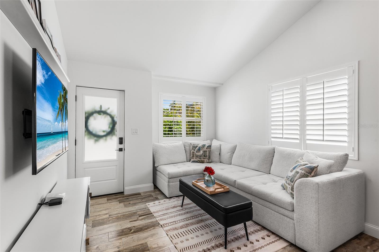 14024 N BAYSHORE DR, MADEIRA BEACH, FL, 33708