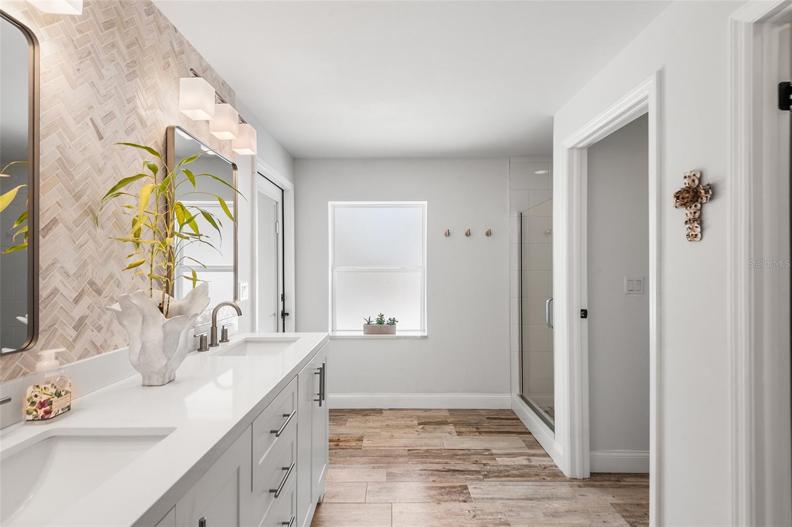 14024 N BAYSHORE DR, MADEIRA BEACH, FL, 33708