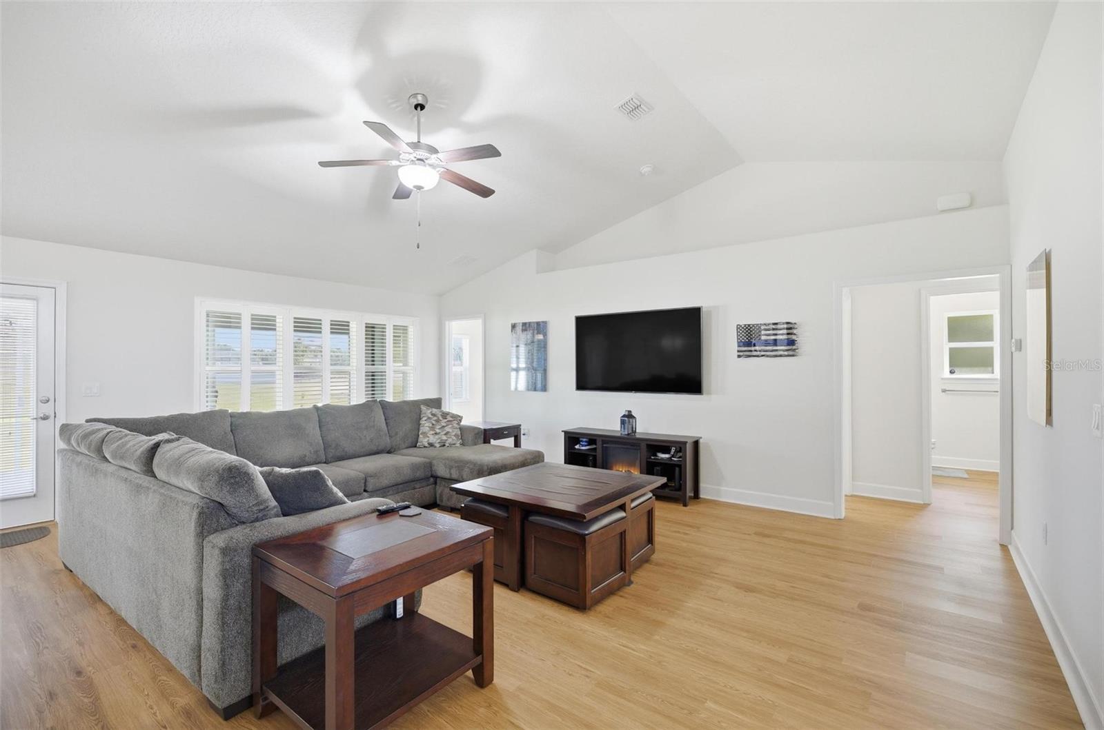 18 EAGLE LAKE DR, FLAGLER BEACH, FL, 32136