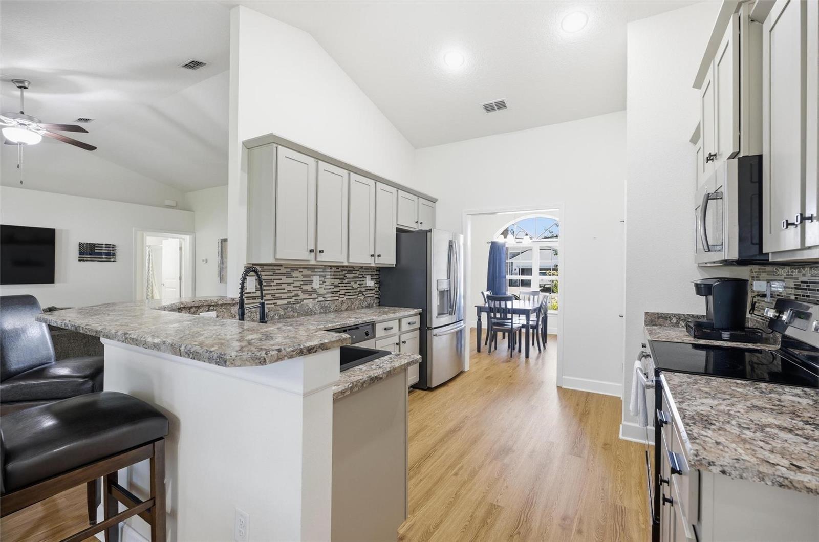 18 EAGLE LAKE DR, FLAGLER BEACH, FL, 32136